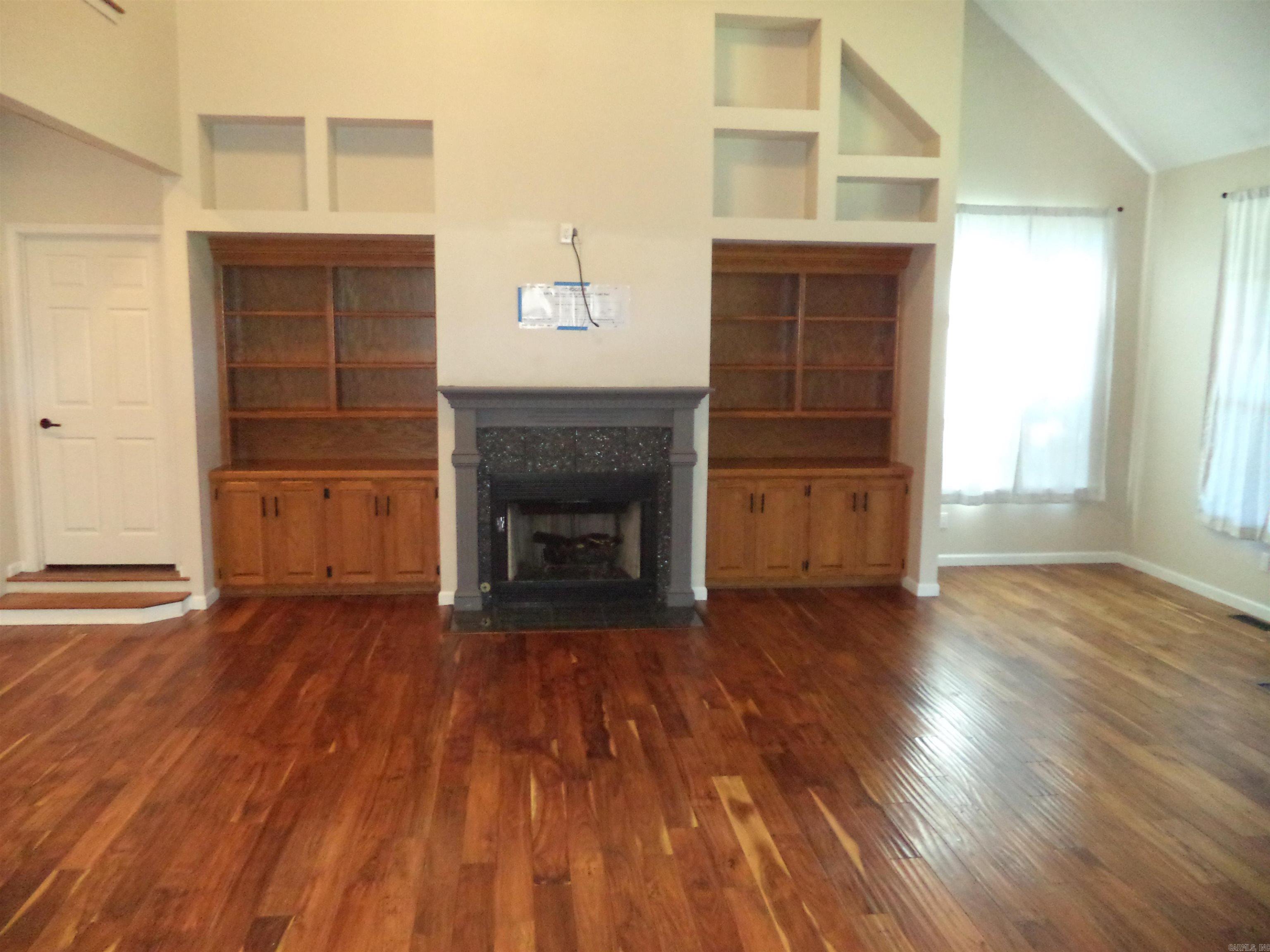 2224 MARION ANDERSON  Hot Springs, AR