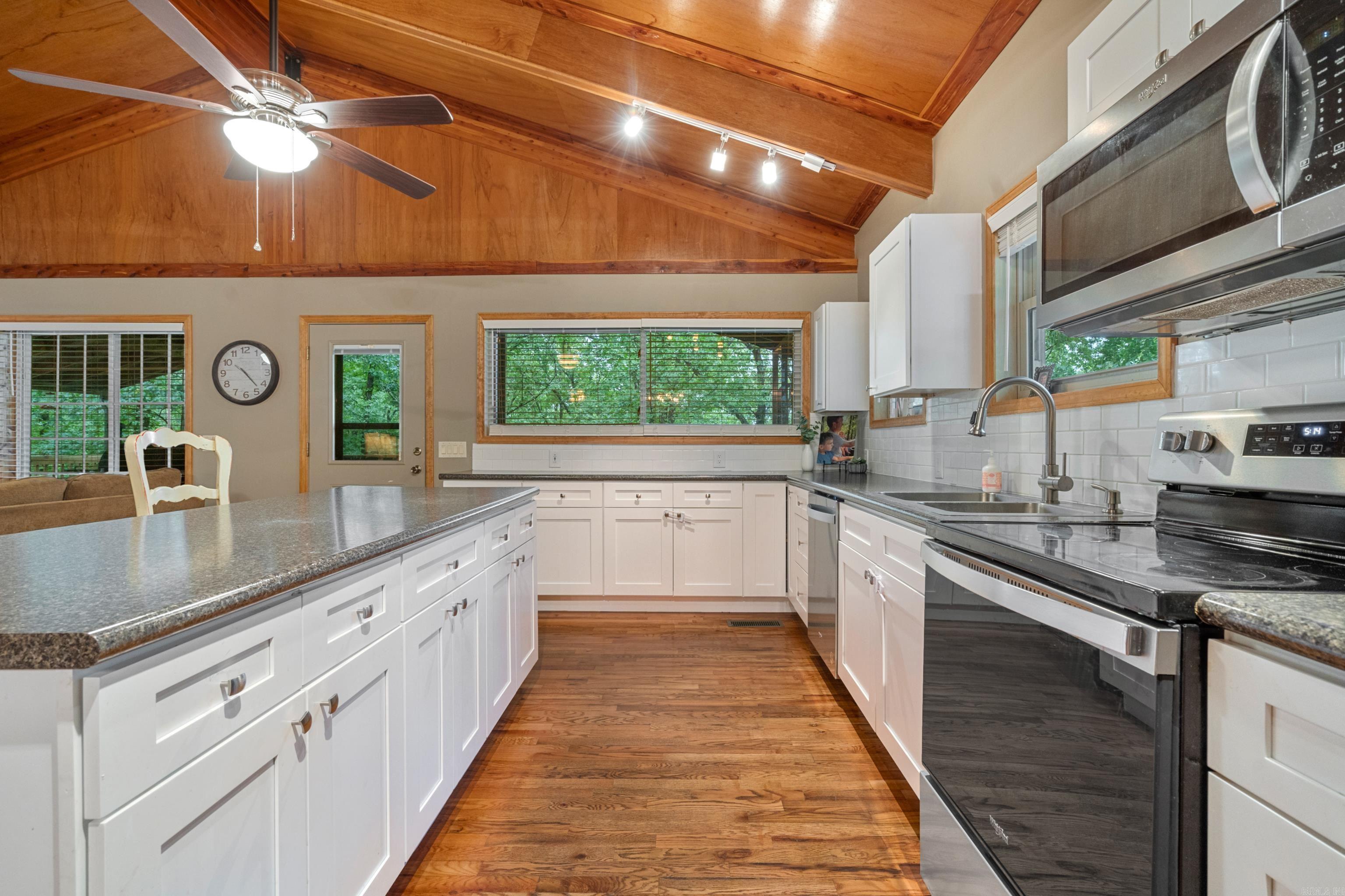 132 Newark  Hot Springs, AR