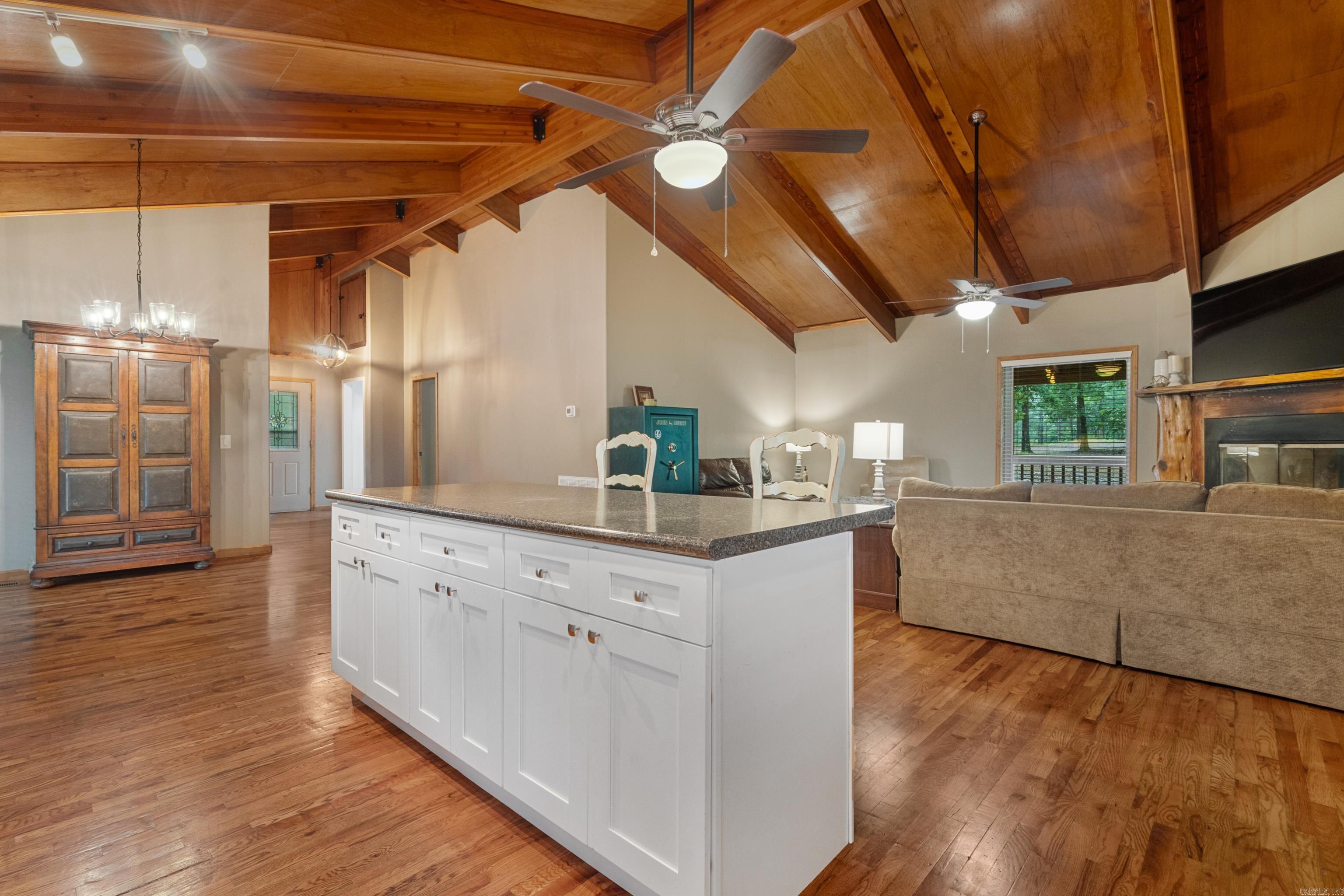 132 Newark  Hot Springs, AR