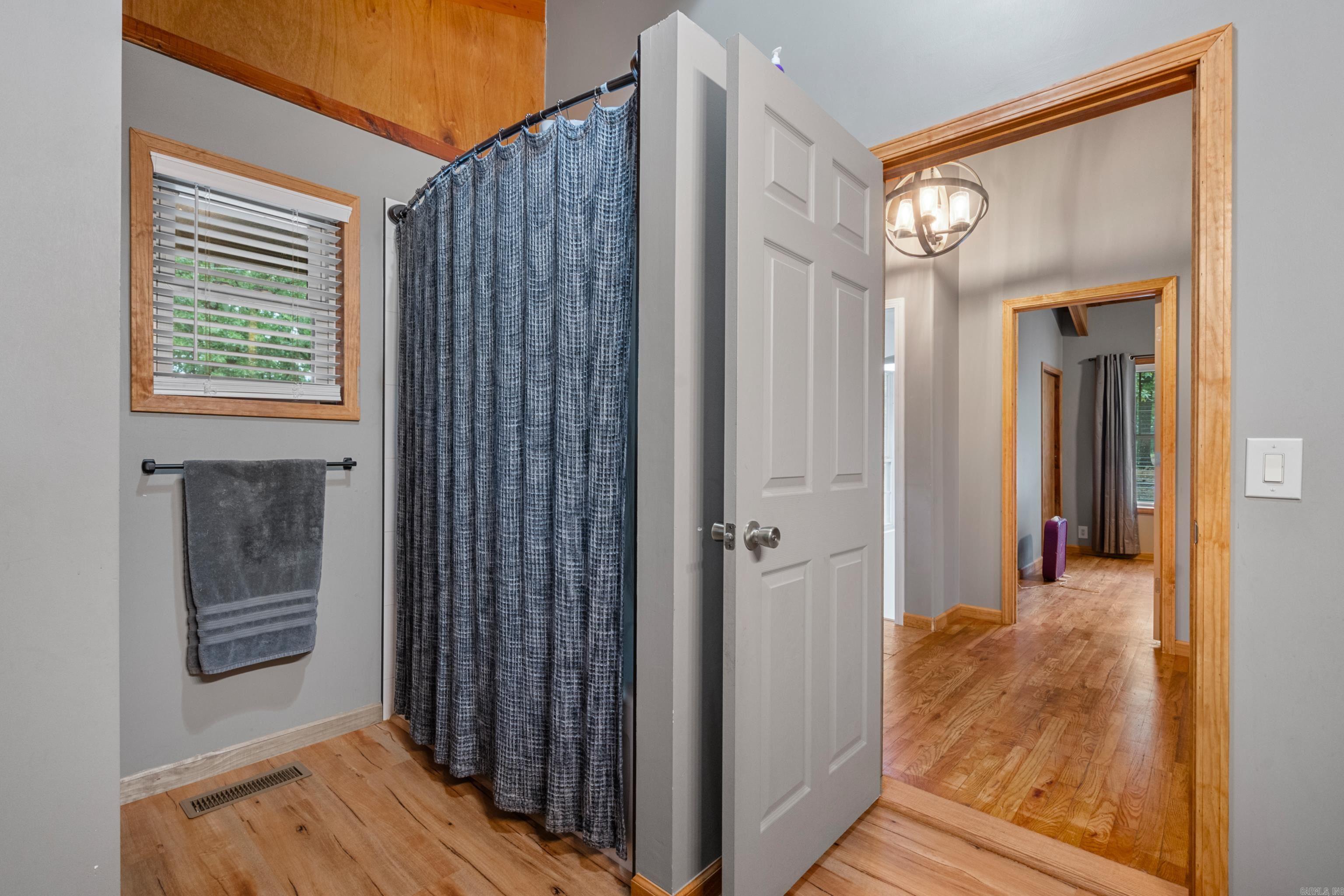 132 Newark  Hot Springs, AR
