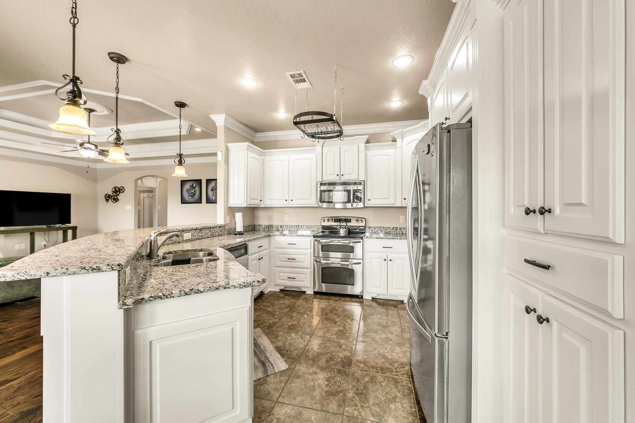 2000 Airborn Drive  Jacksonville, AR
