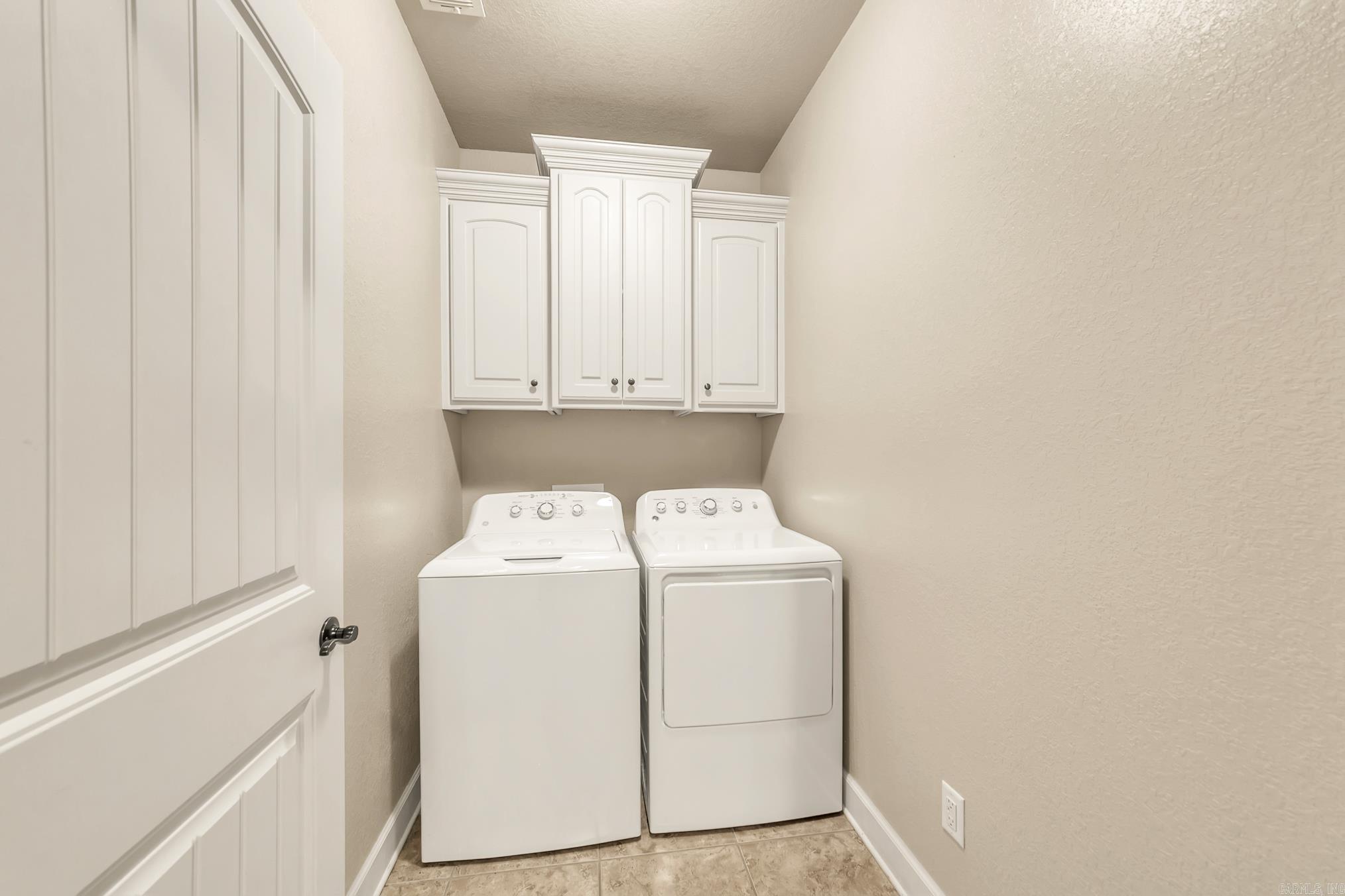 2000 Airborn Drive  Jacksonville, AR