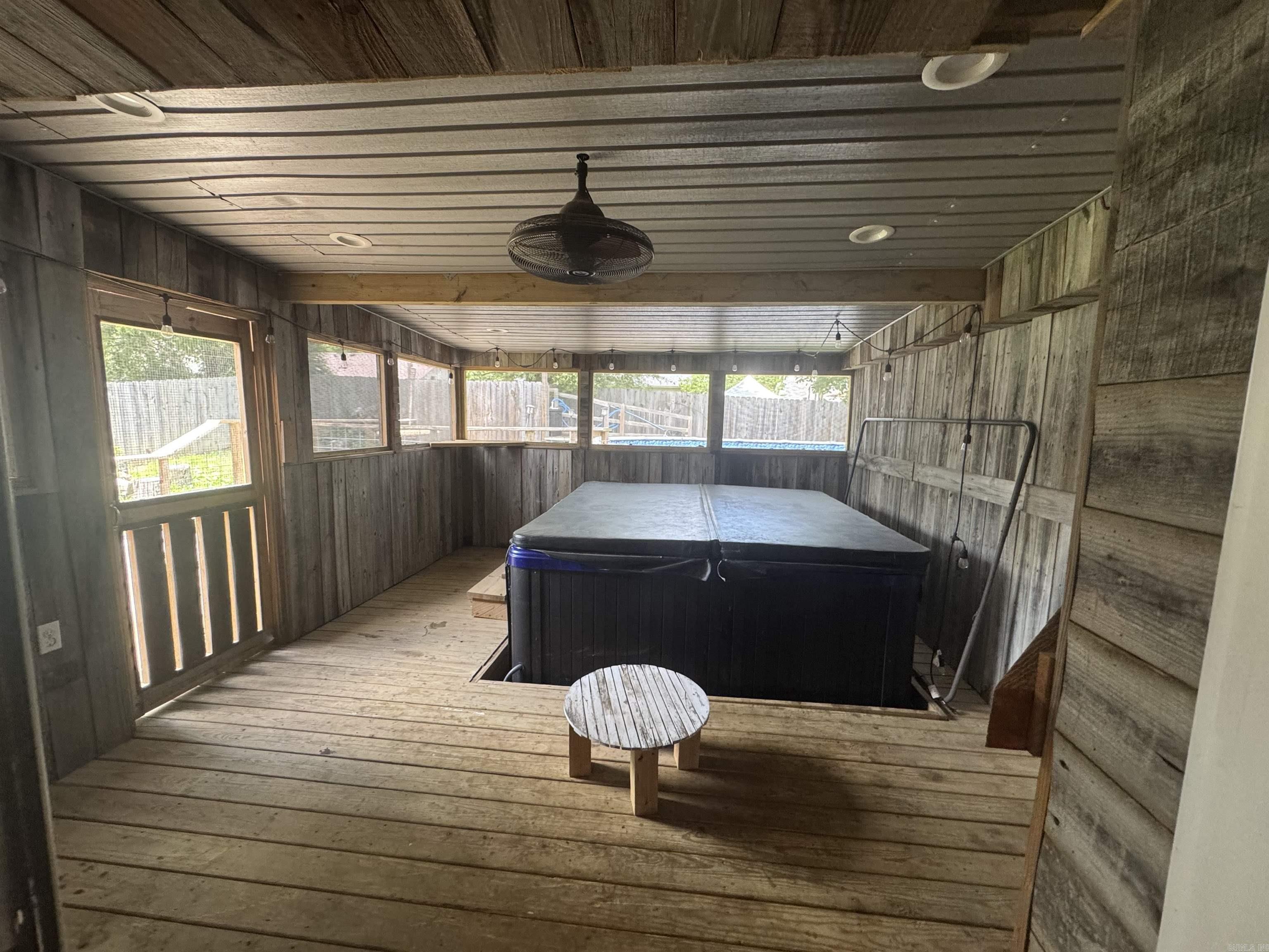 106 Louis  Searcy, AR