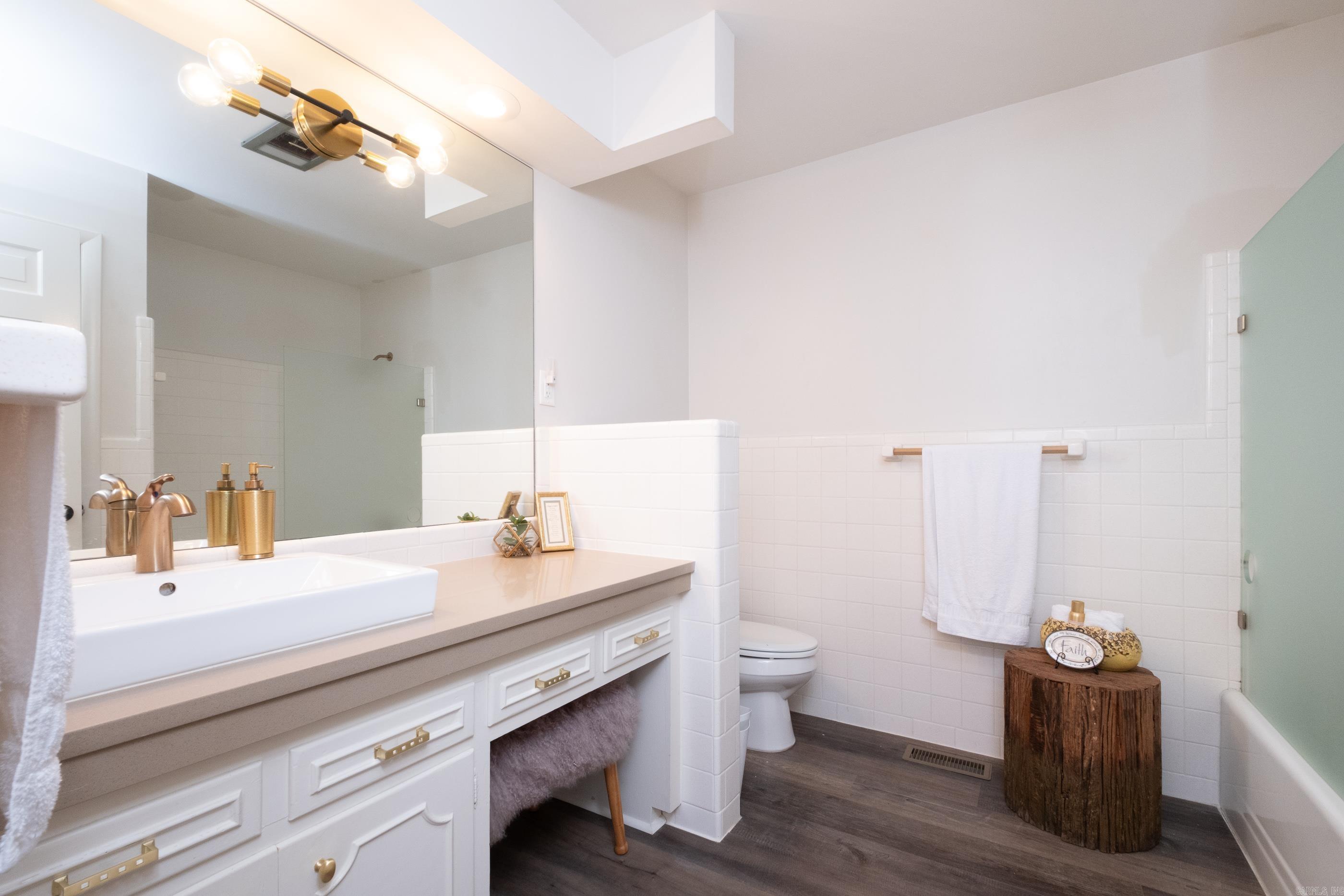 20 Robinwood Road Little Rock, AR 72227