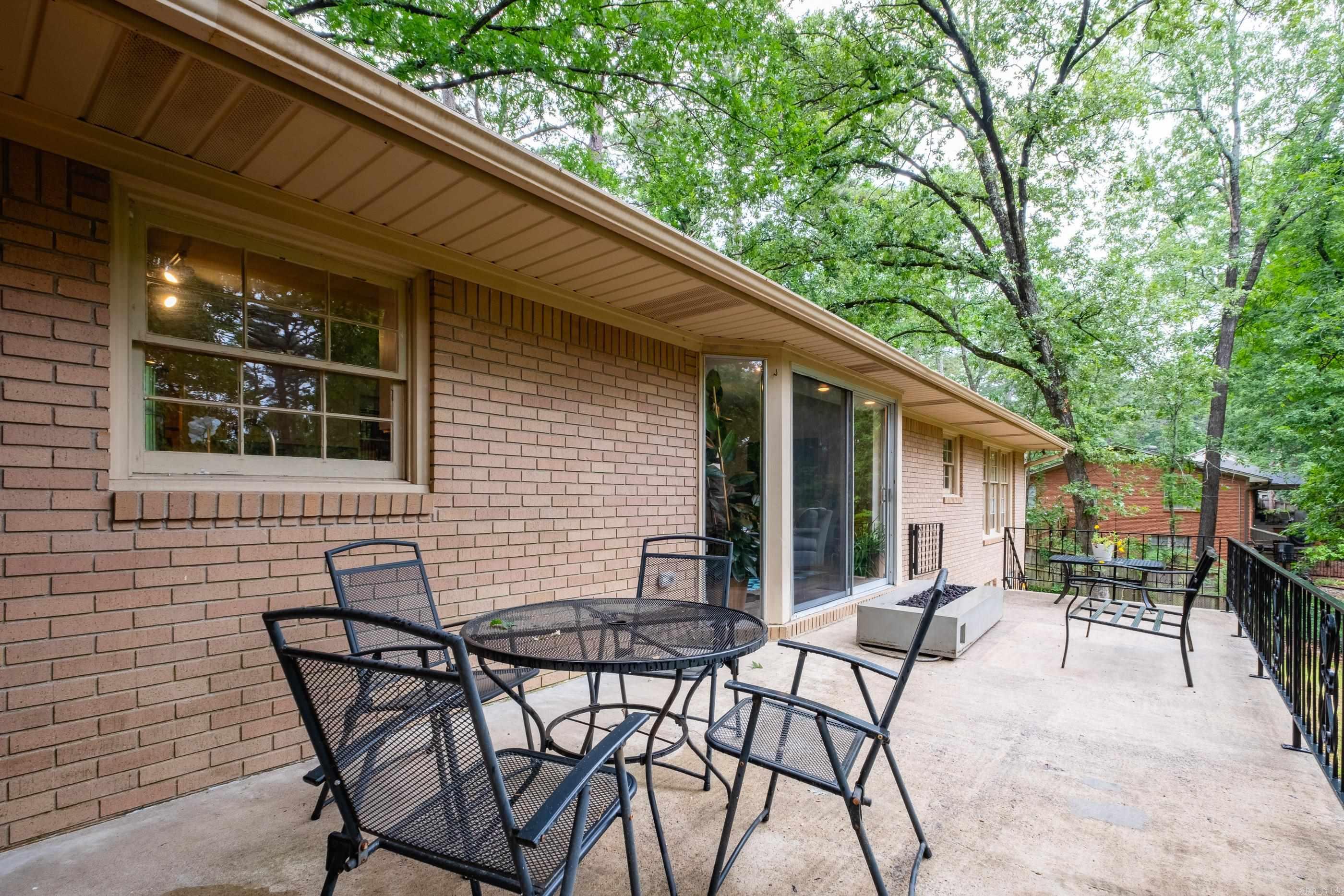 20 Robinwood  Little Rock, AR