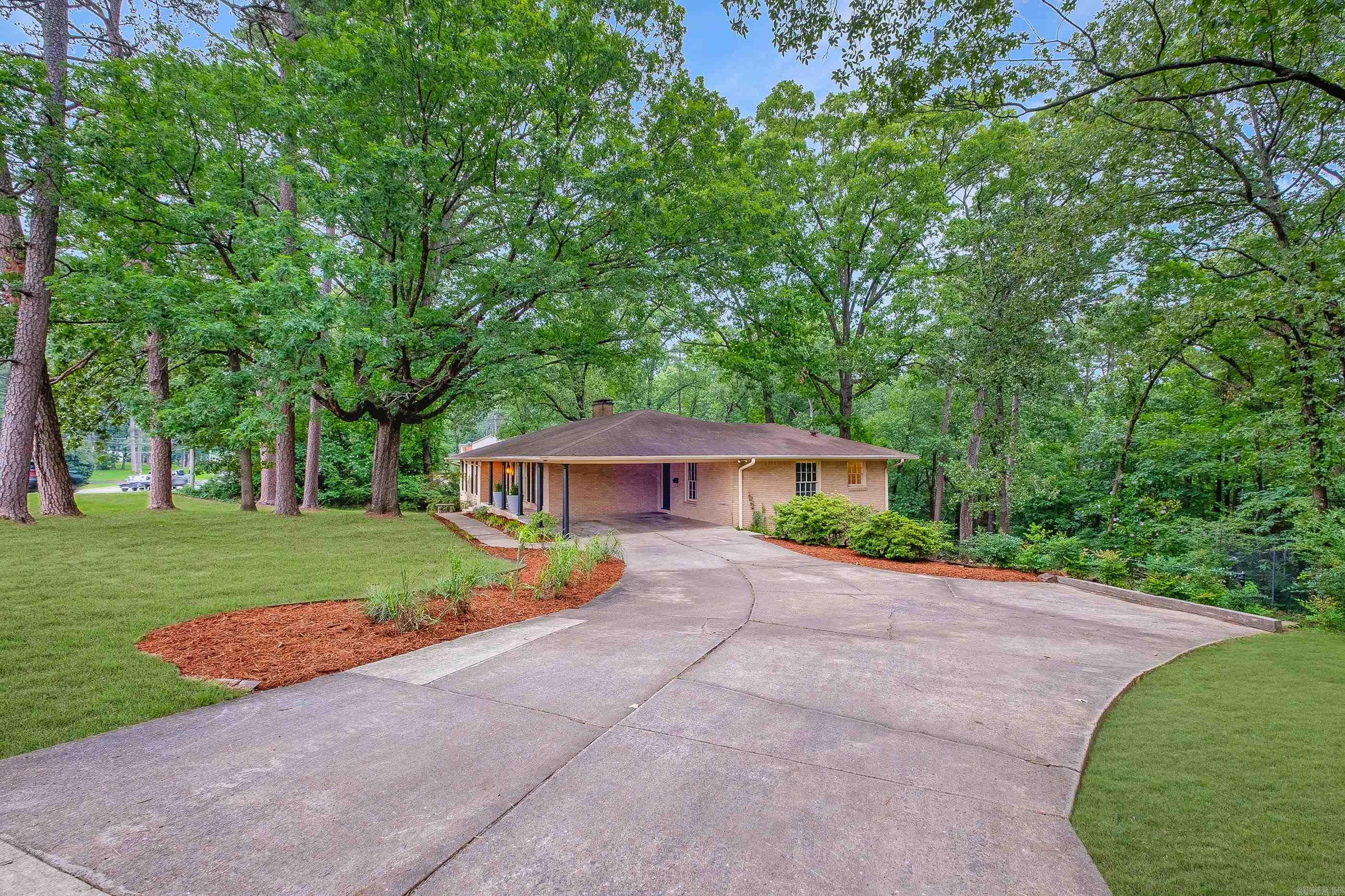 20 Robinwood  Little Rock, AR