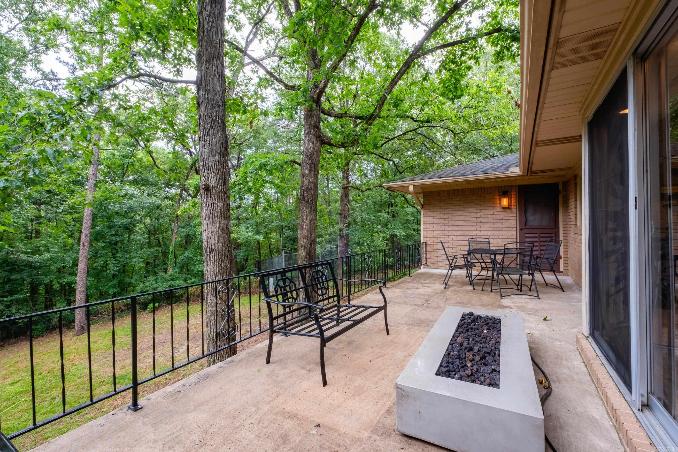 20 Robinwood  Little Rock, AR