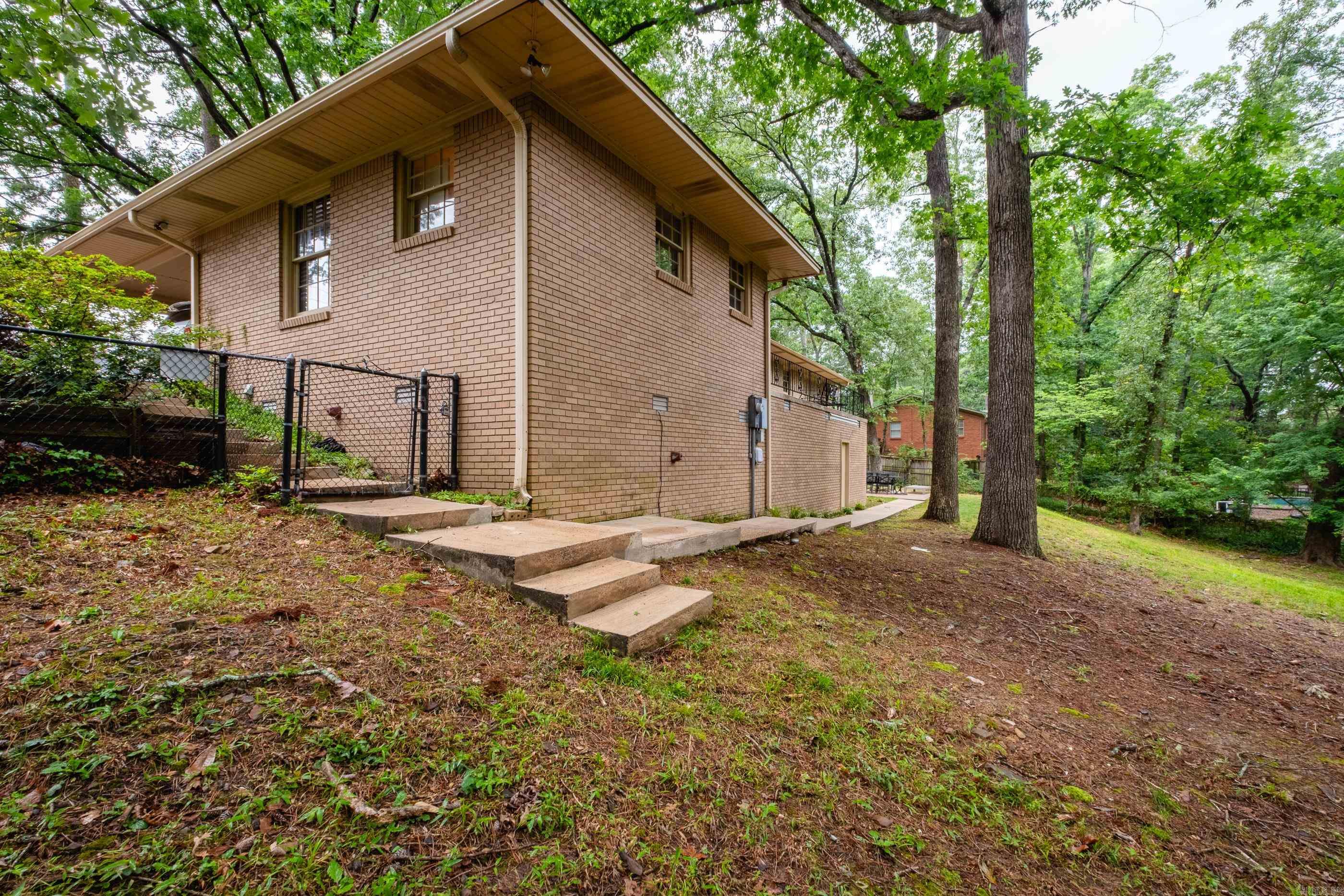 20 Robinwood  Little Rock, AR