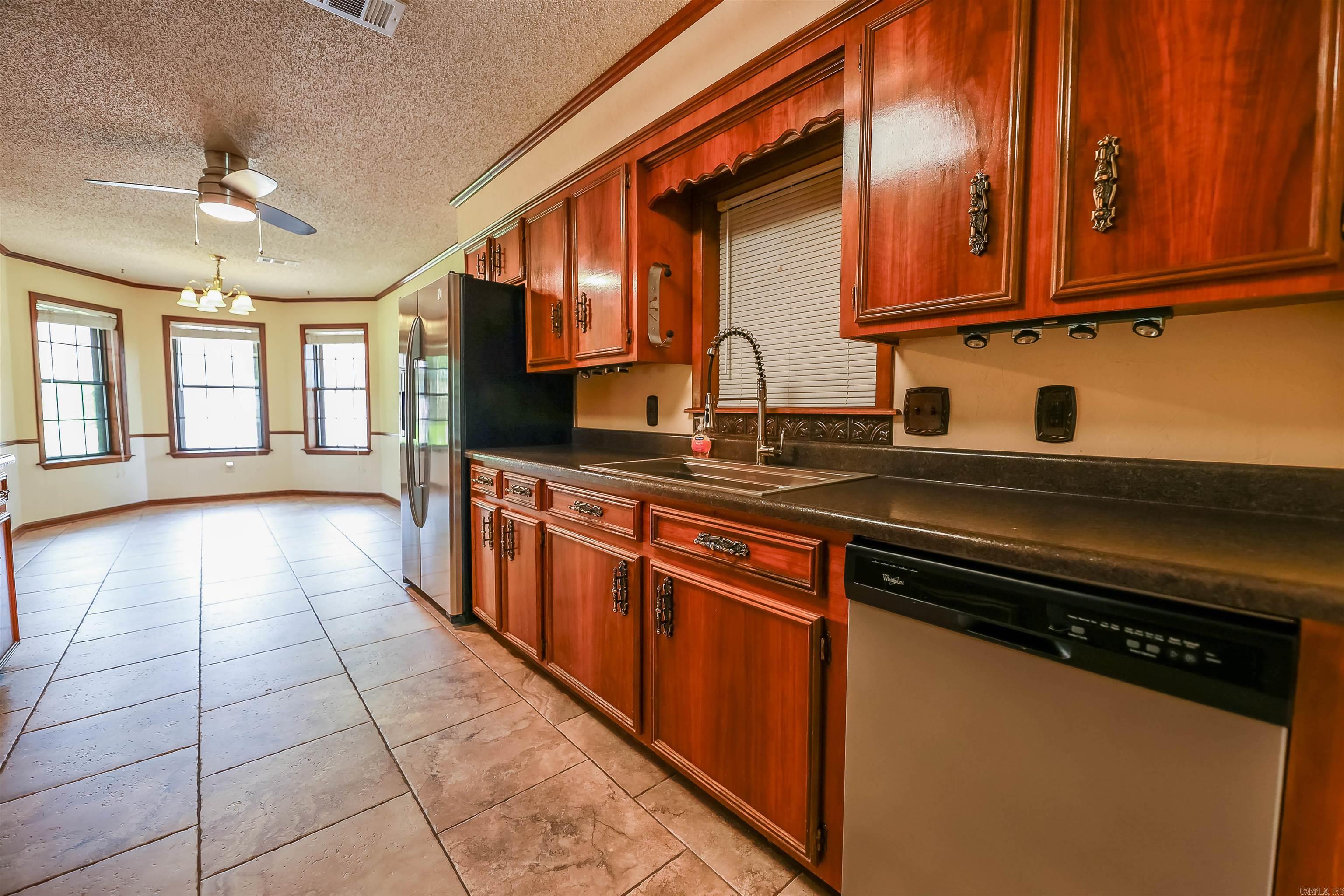 3130 Cherokee Ave  Camden, AR