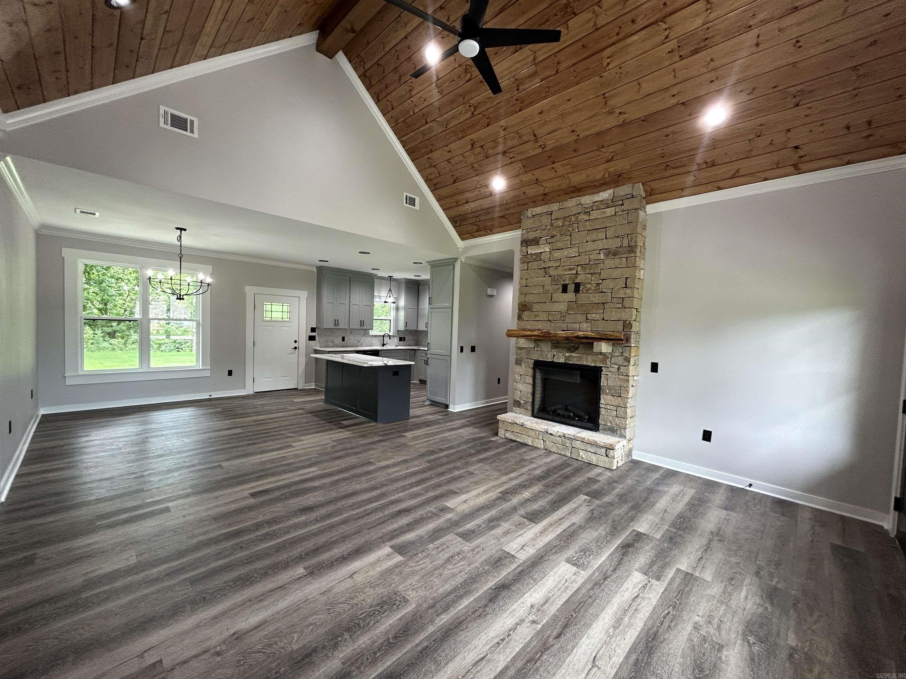 35 Winkley Shoals Trace  Heber Springs, AR