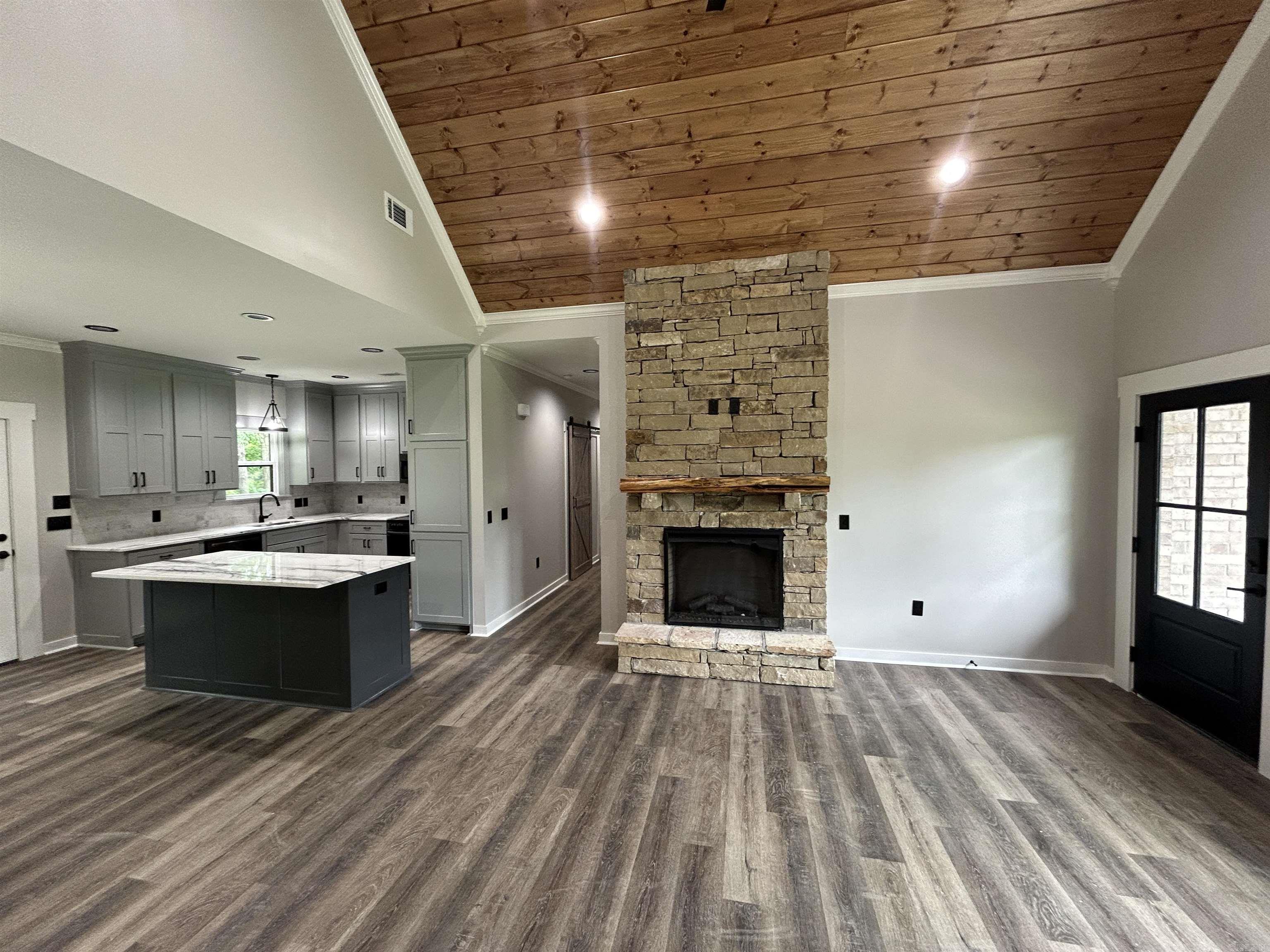 35 Winkley Shoals Trace  Heber Springs, AR