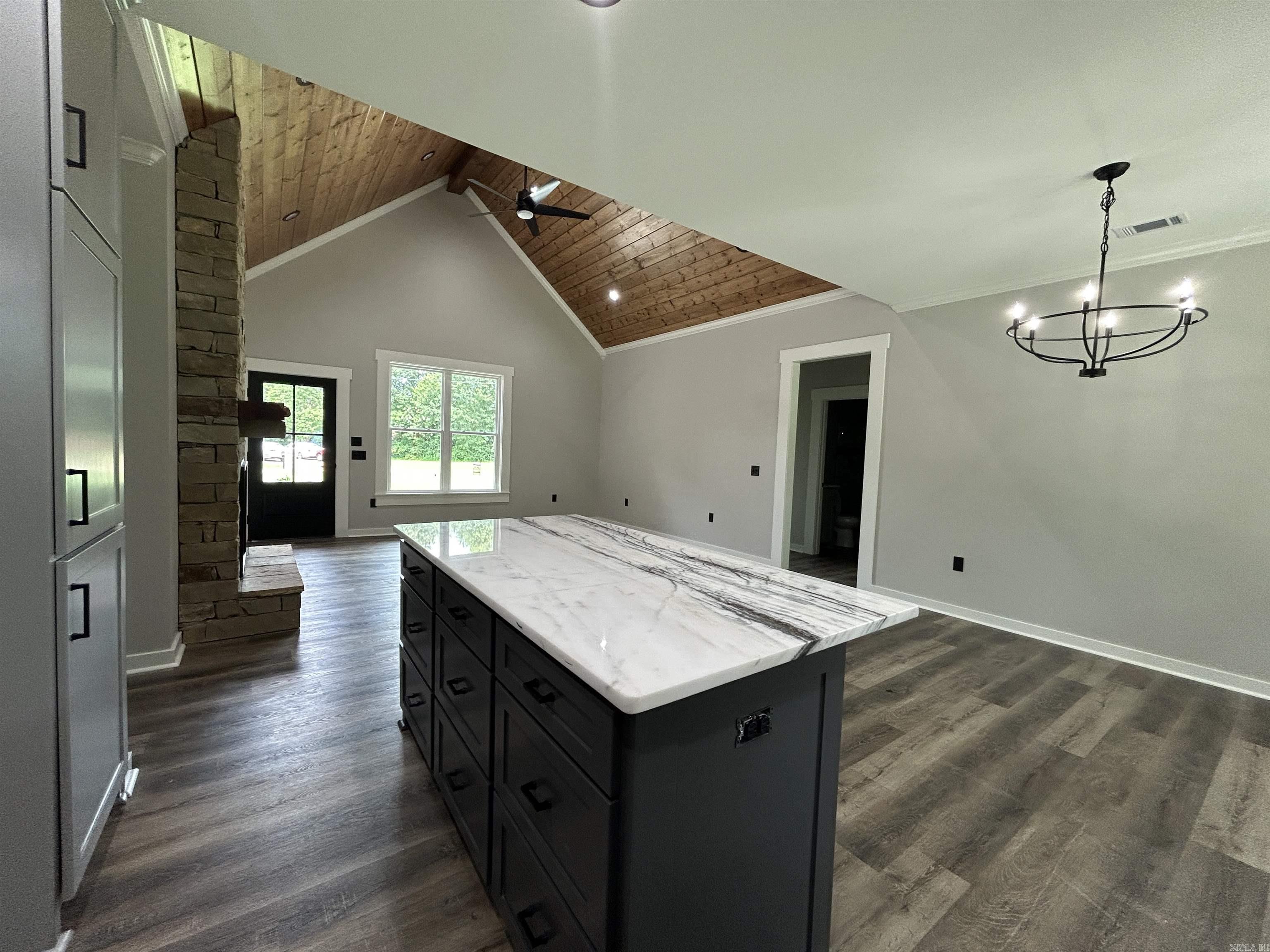 35 Winkley Shoals Trace  Heber Springs, AR