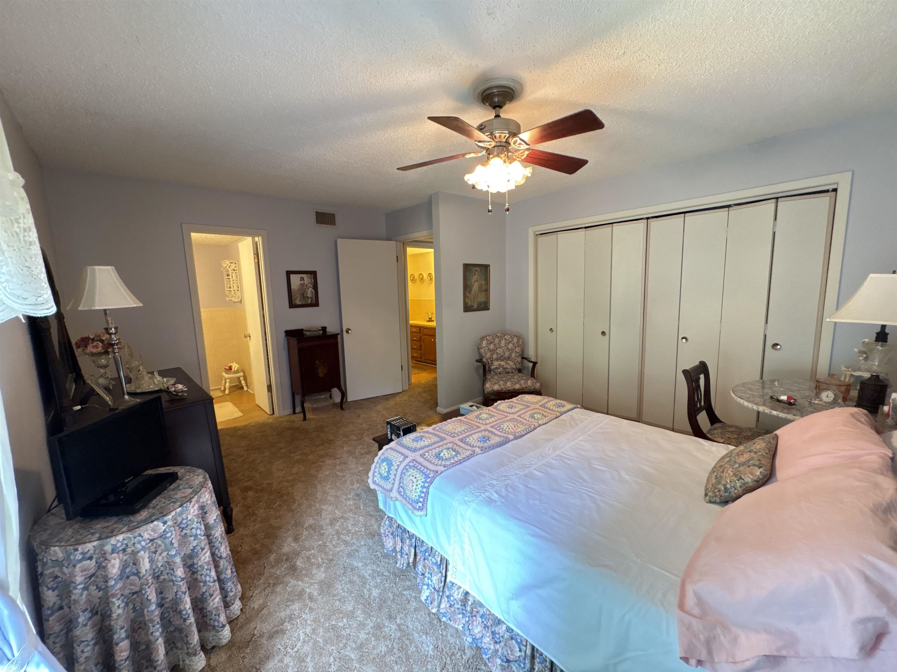 7 Annette  Cherokee Village, AR