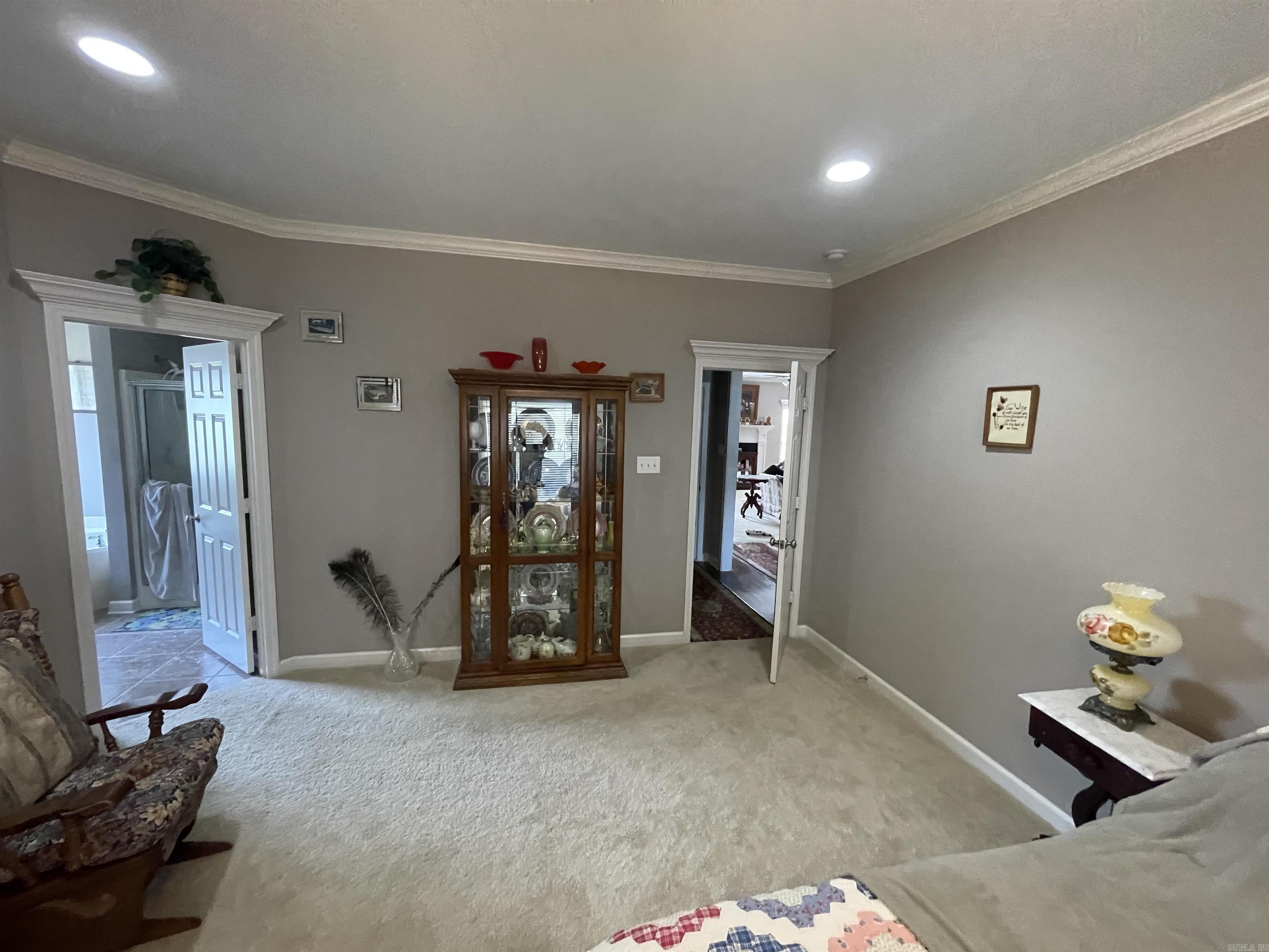 1756 White Oak Lane  Benton, AR
