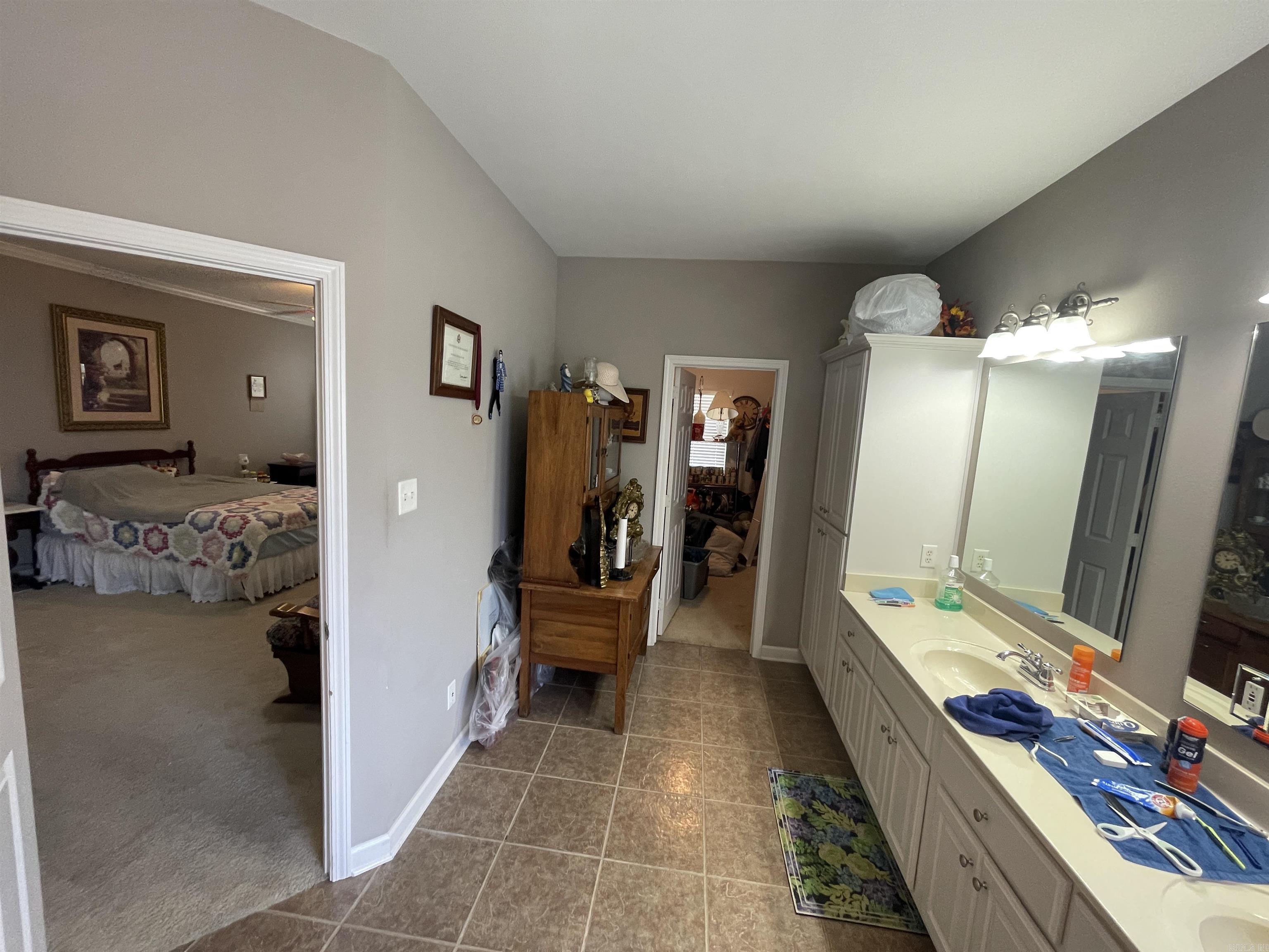 1756 White Oak Lane  Benton, AR