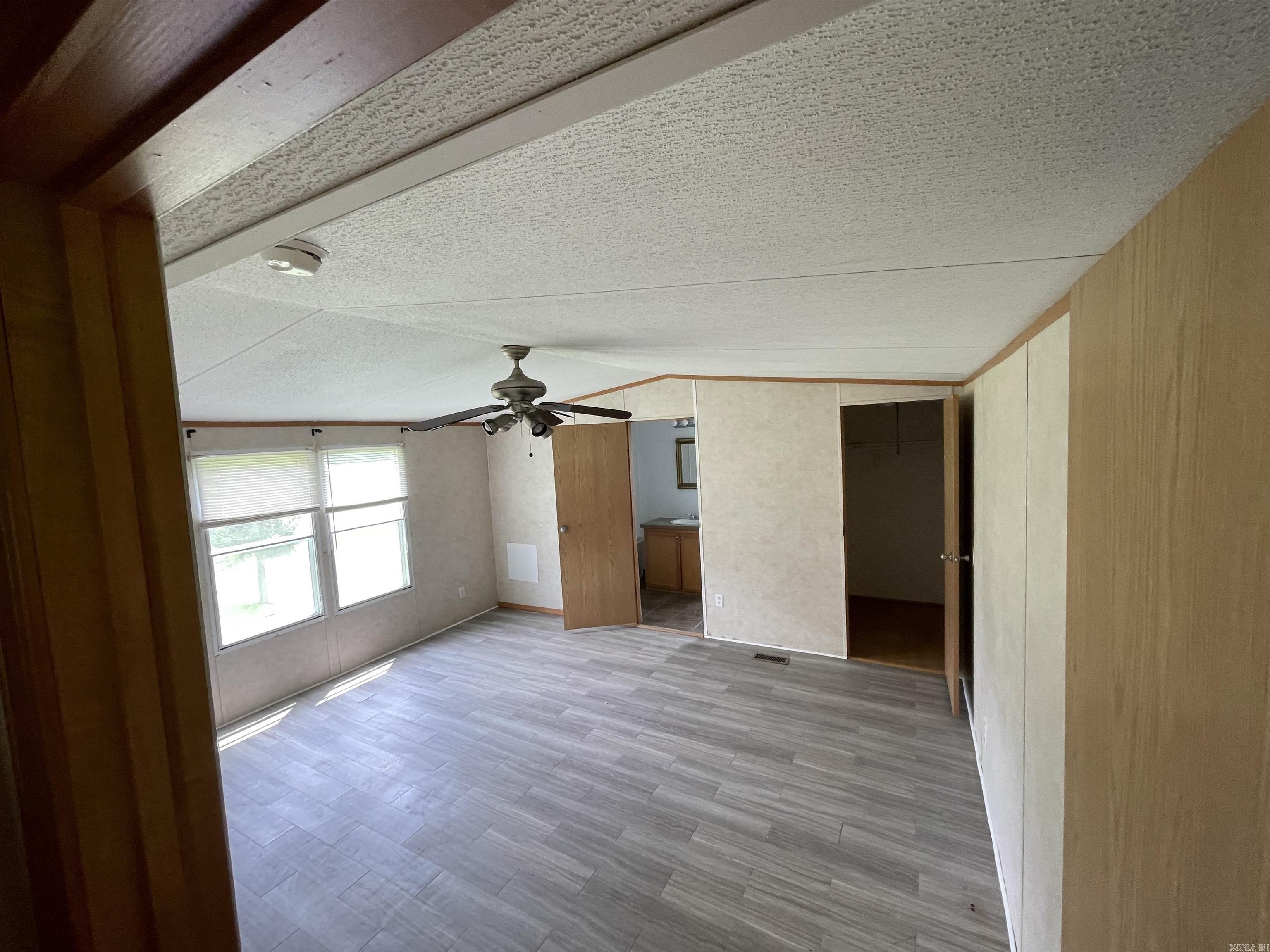 12433 Hood Road  Bauxite, AR