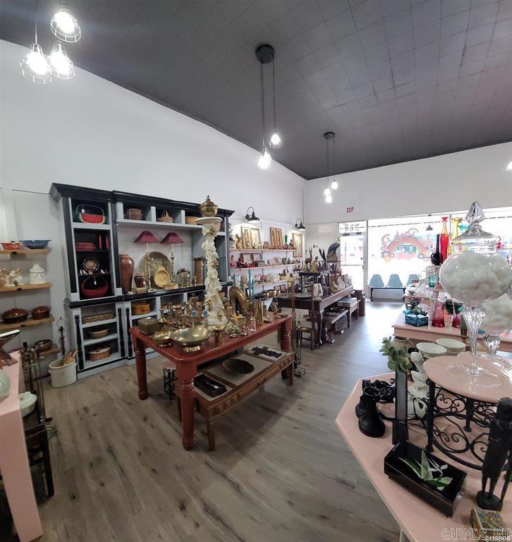 223 S Main  Malvern, AR