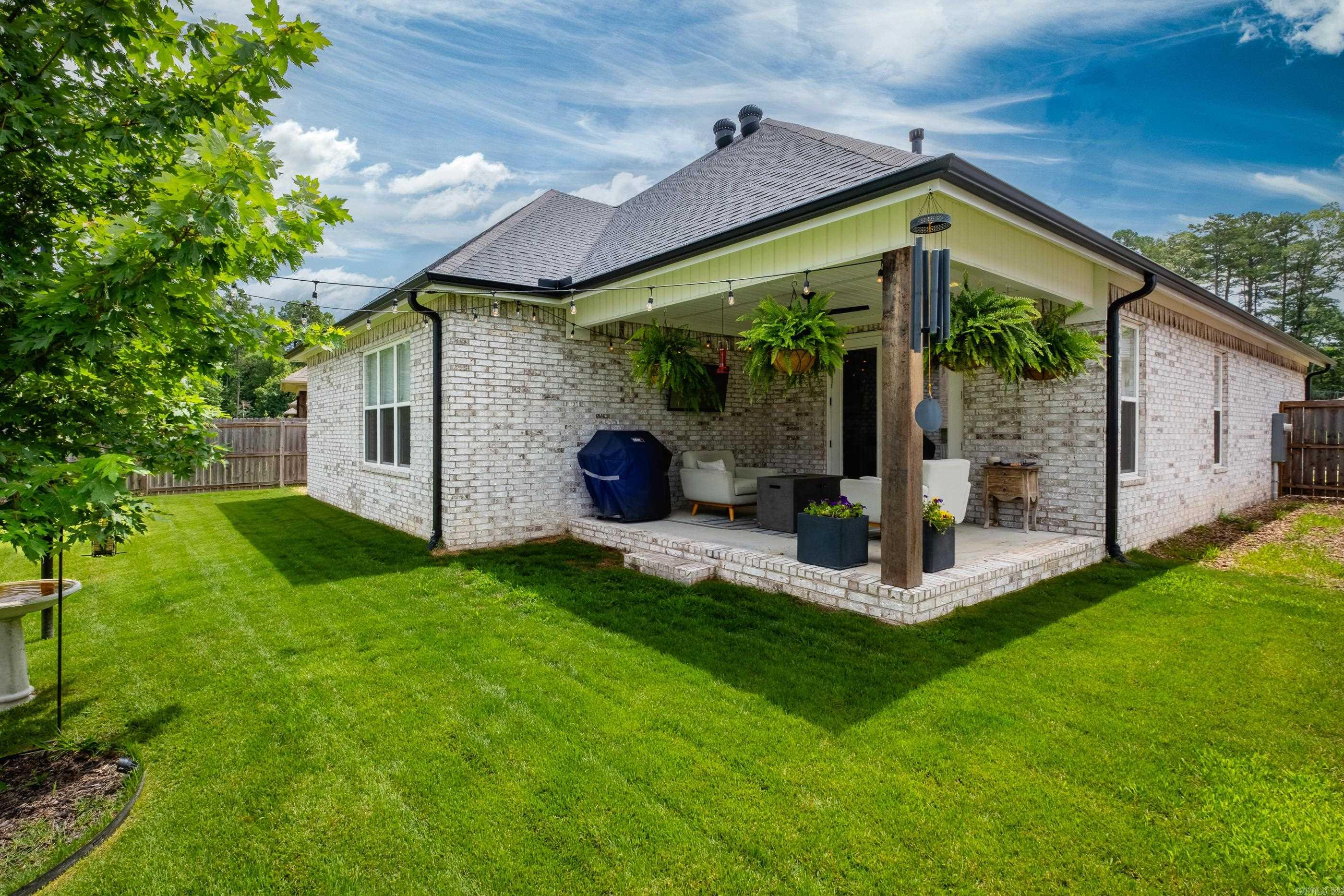 112 Rosemary Way Little Rock, AR 72223