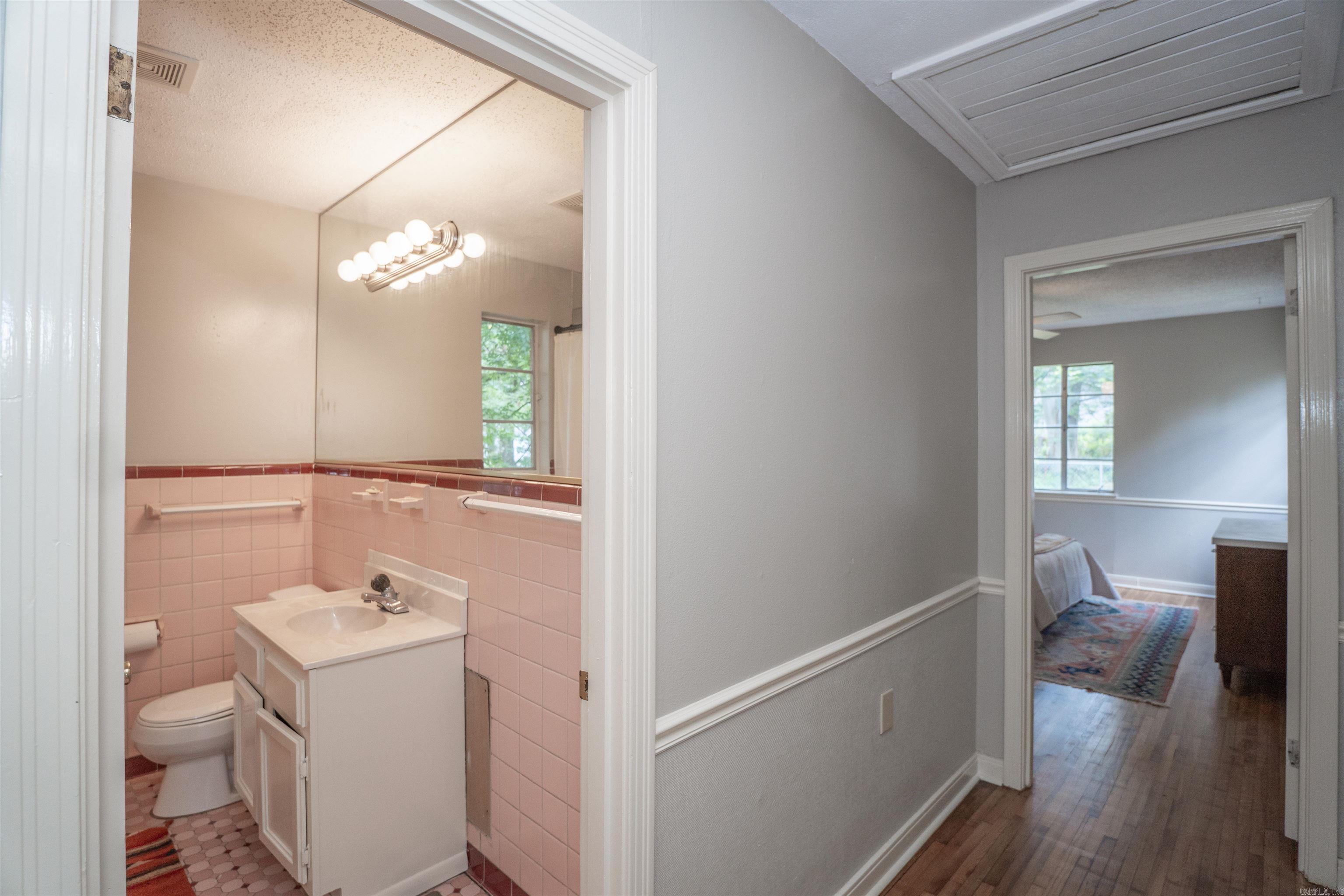 211 E G  North Little Rock, AR