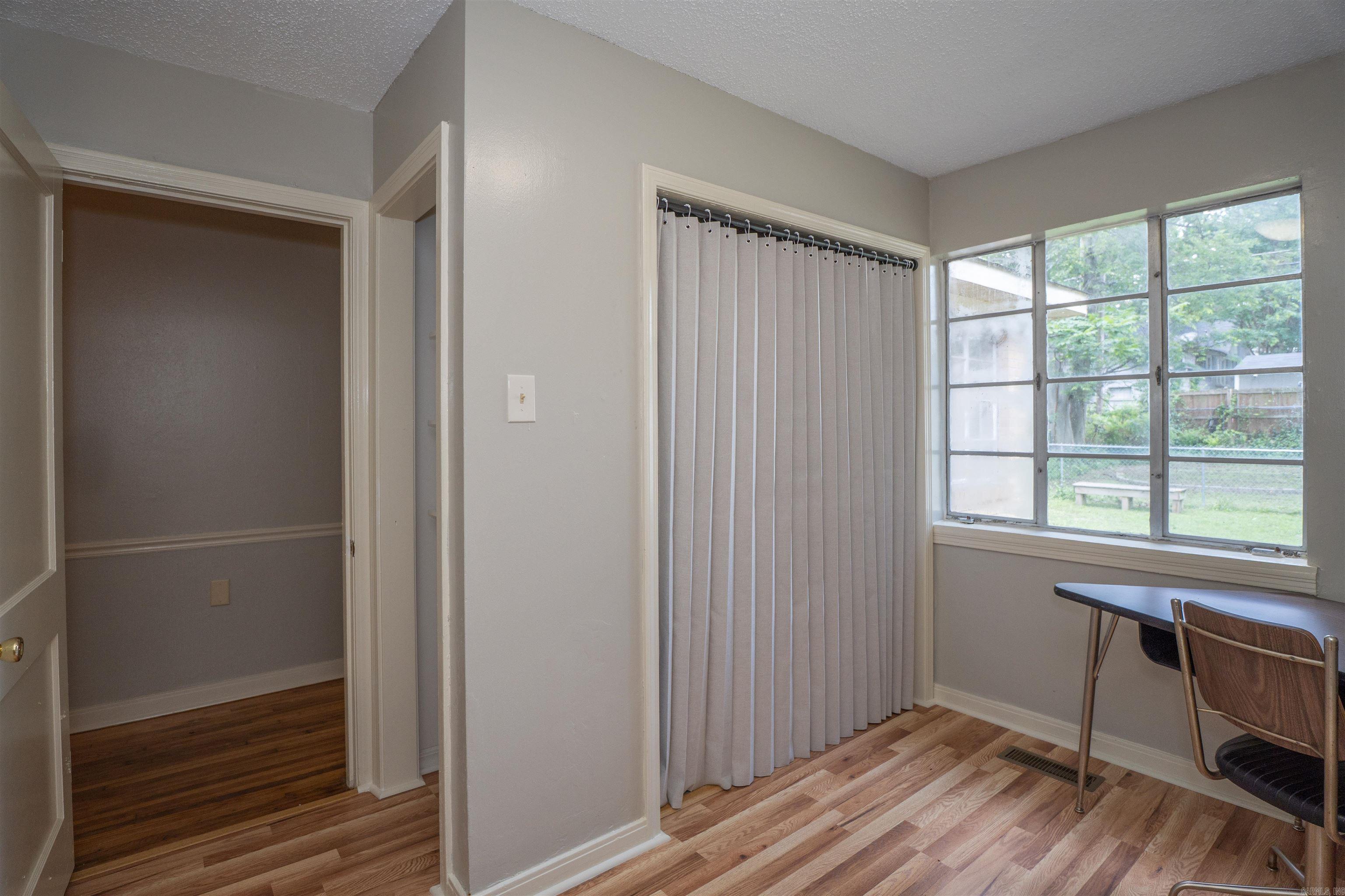 211 E G  North Little Rock, AR