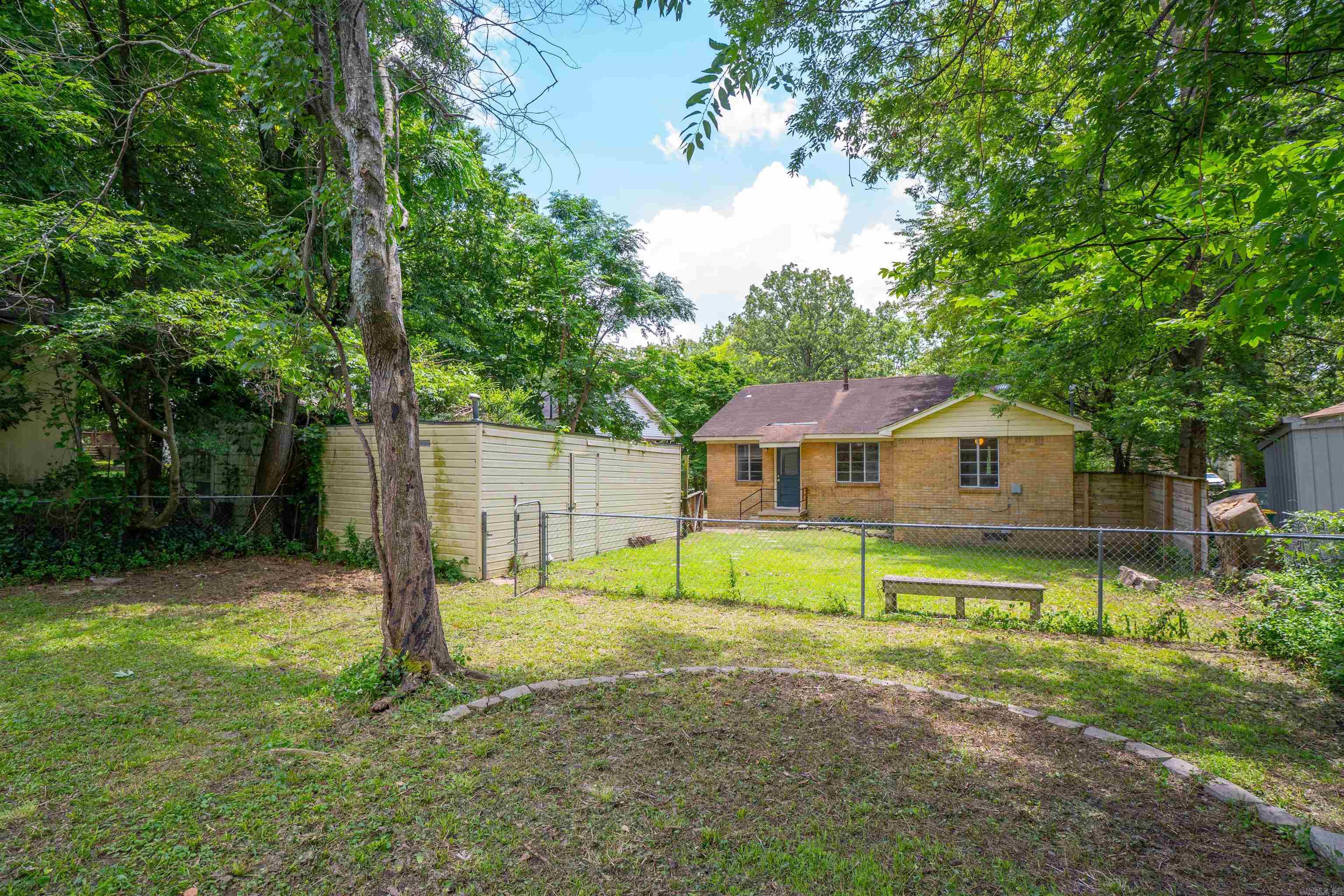 211 E G  North Little Rock, AR