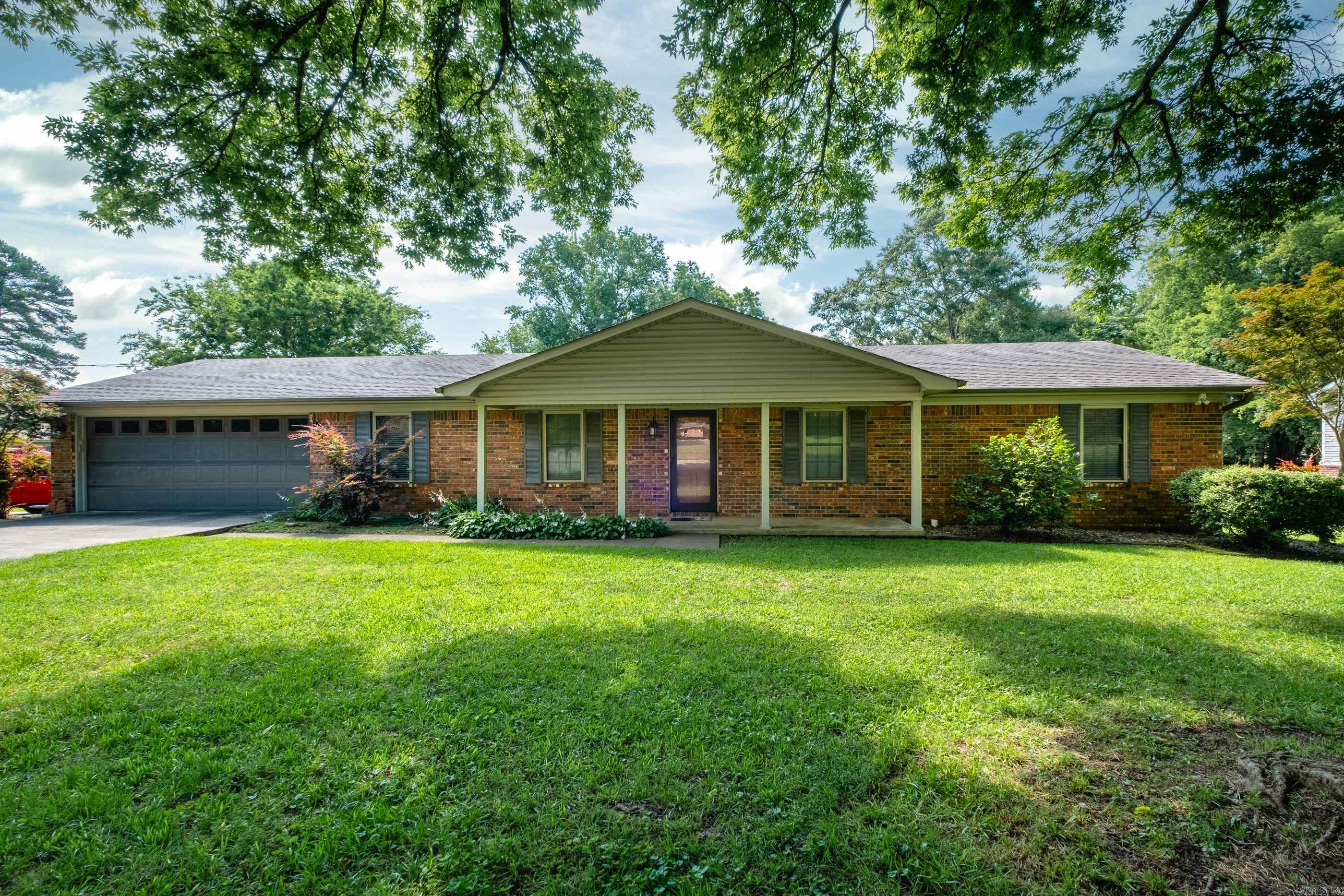 304 Dogwood Drive  Benton, AR
