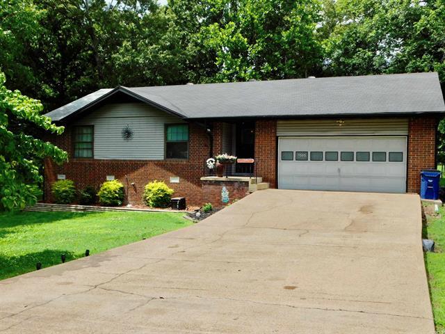 1505  Katherine Drive  Mountain Home, AR