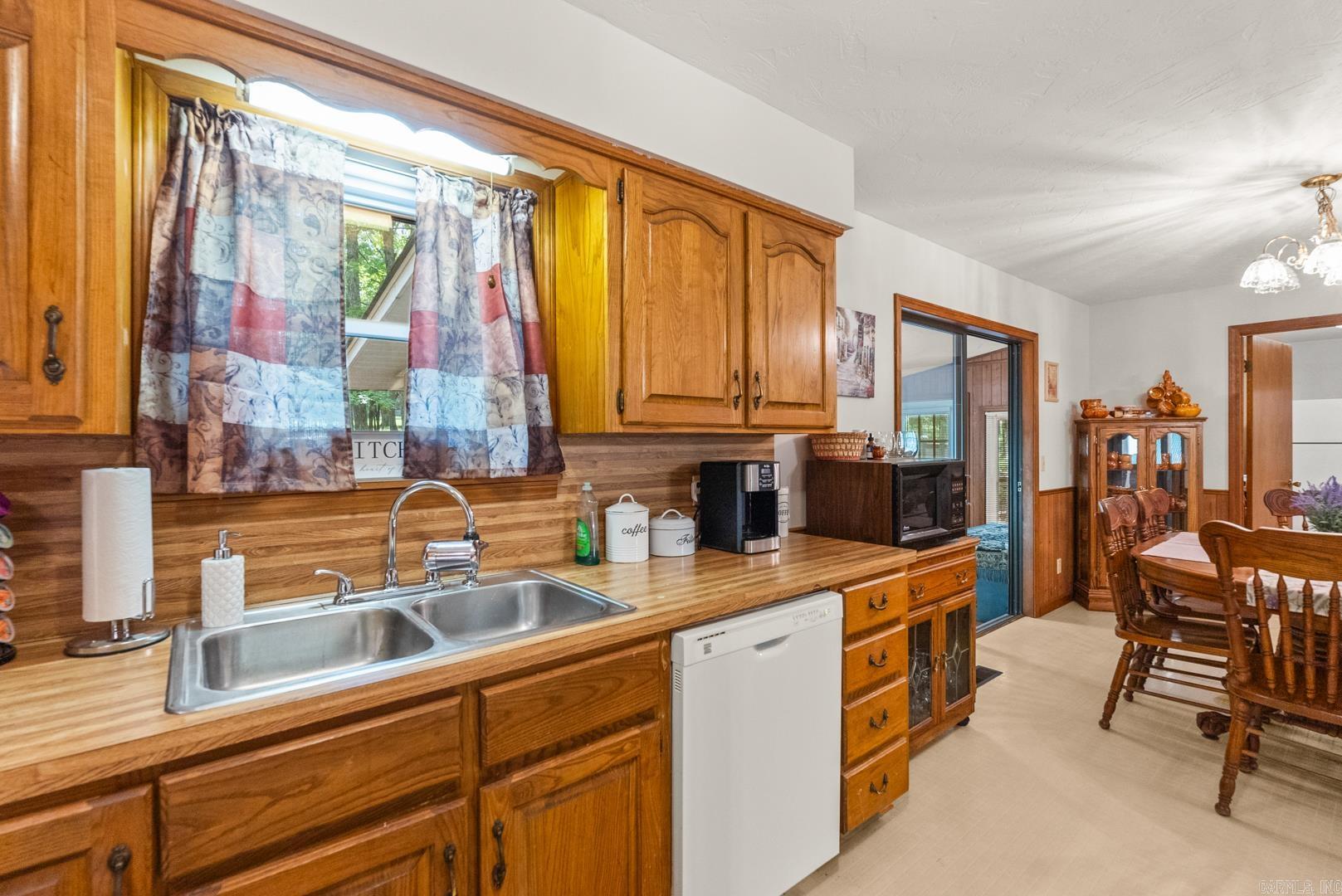 424 Center Ridge  Drasco, AR