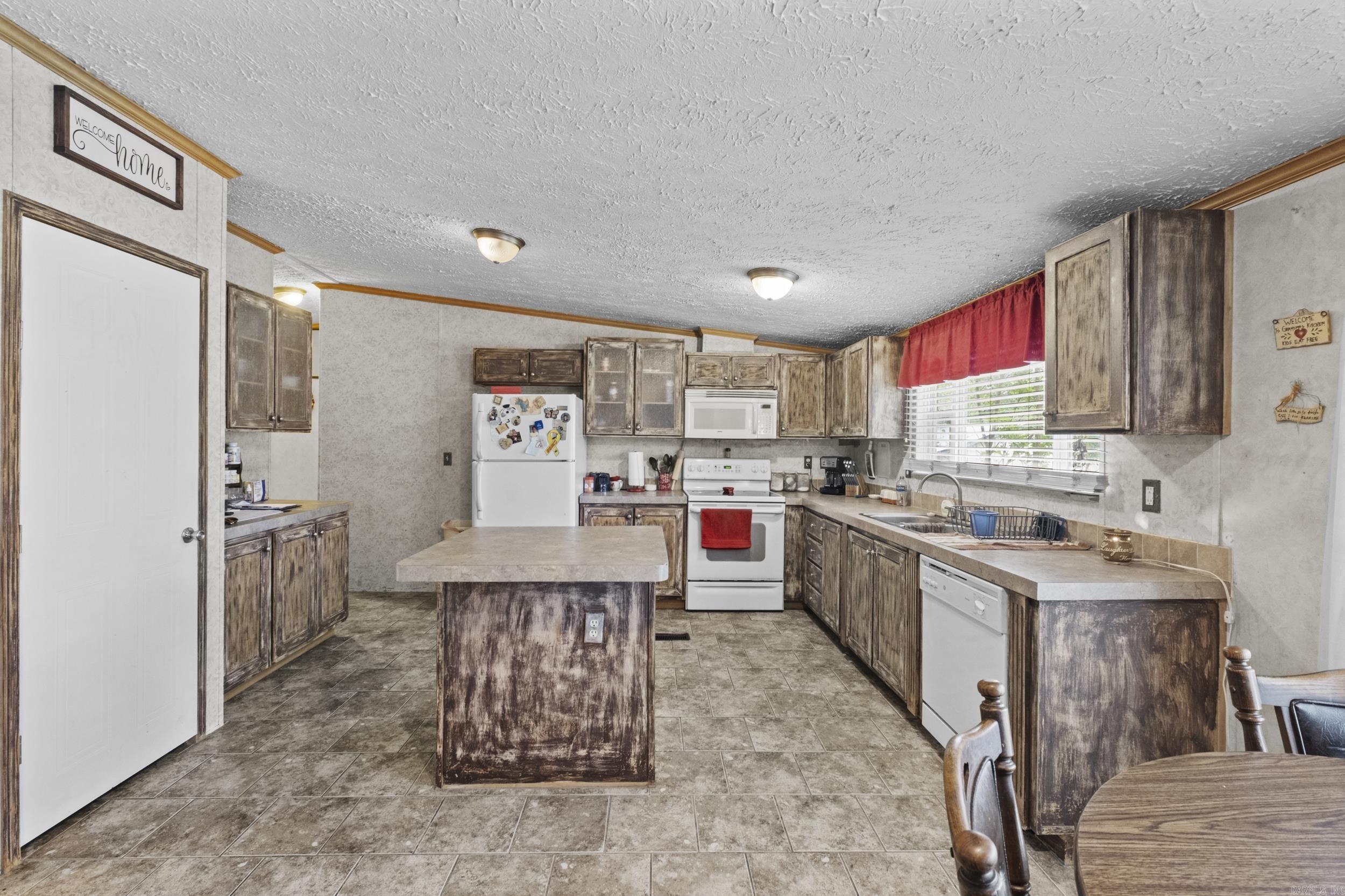 517 Foster Chapel  Searcy, AR