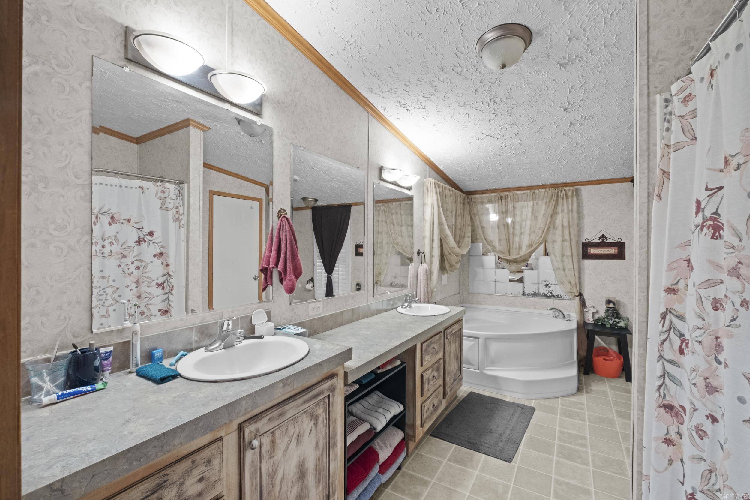 517 Foster Chapel  Searcy, AR
