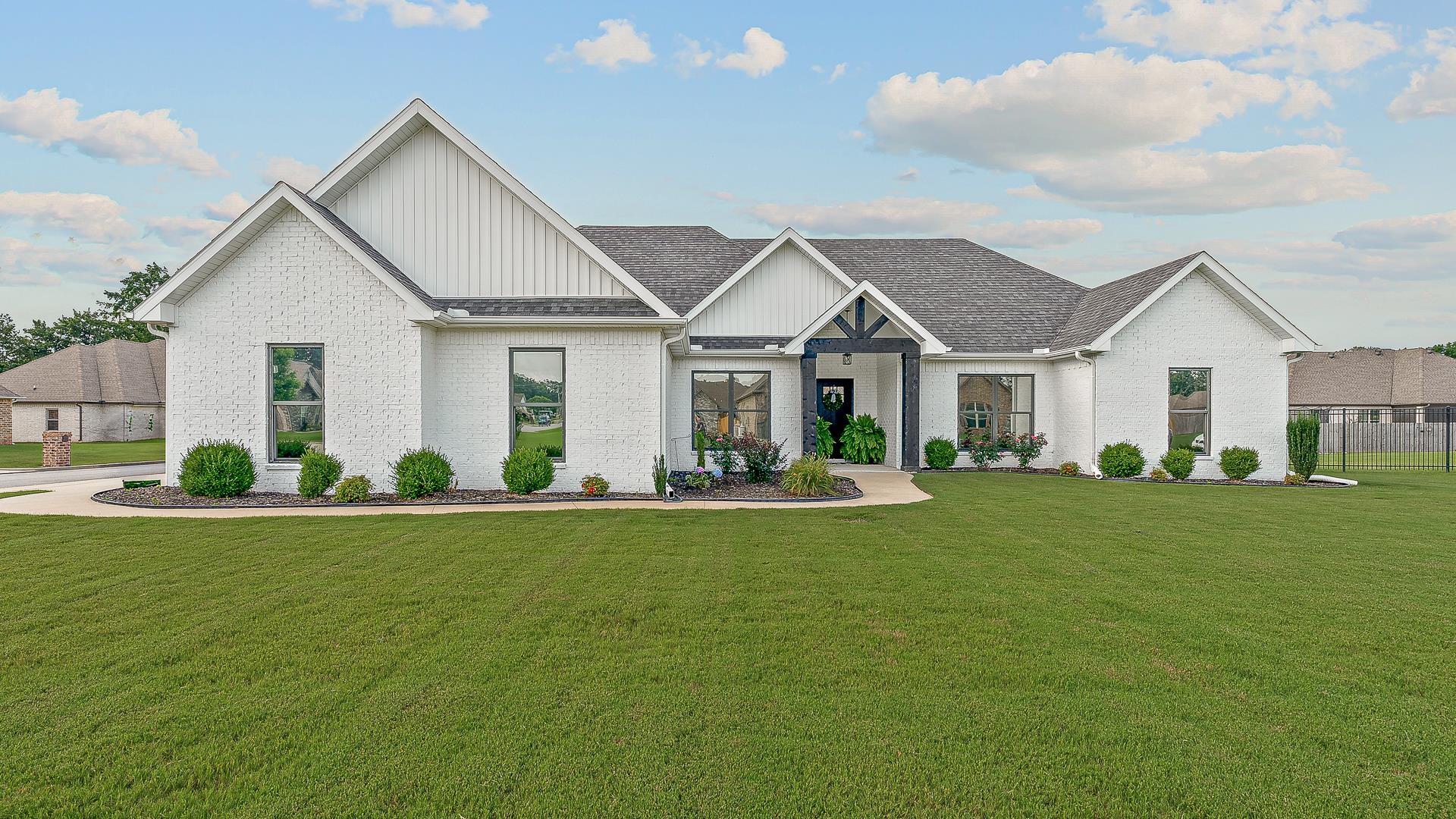 3604 Fieldstone  Paragould, AR