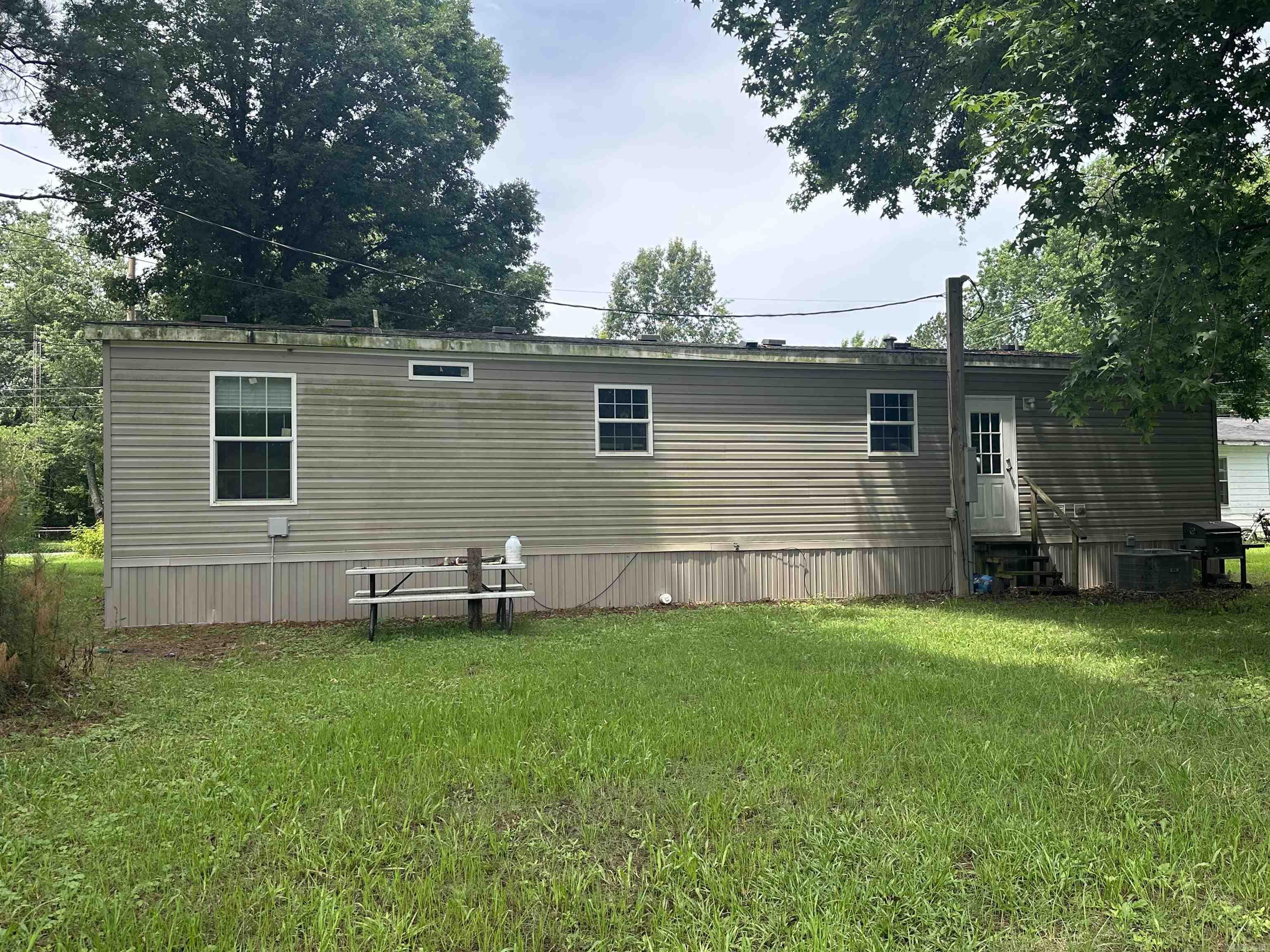 903 S Main  Bald Knob, AR