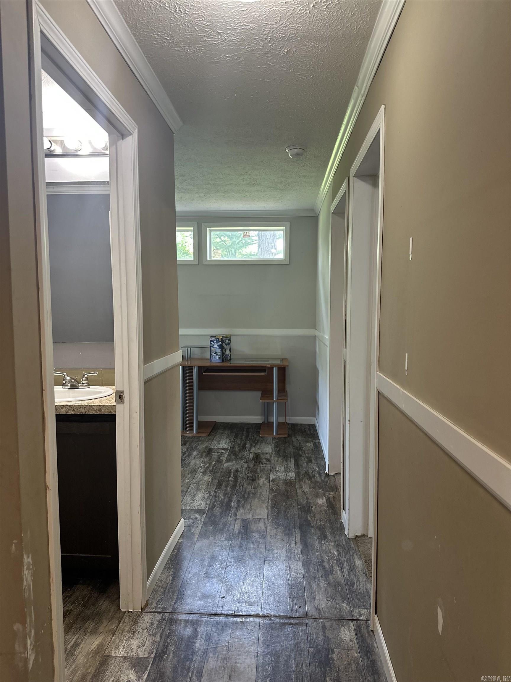 903 S Main  Bald Knob, AR