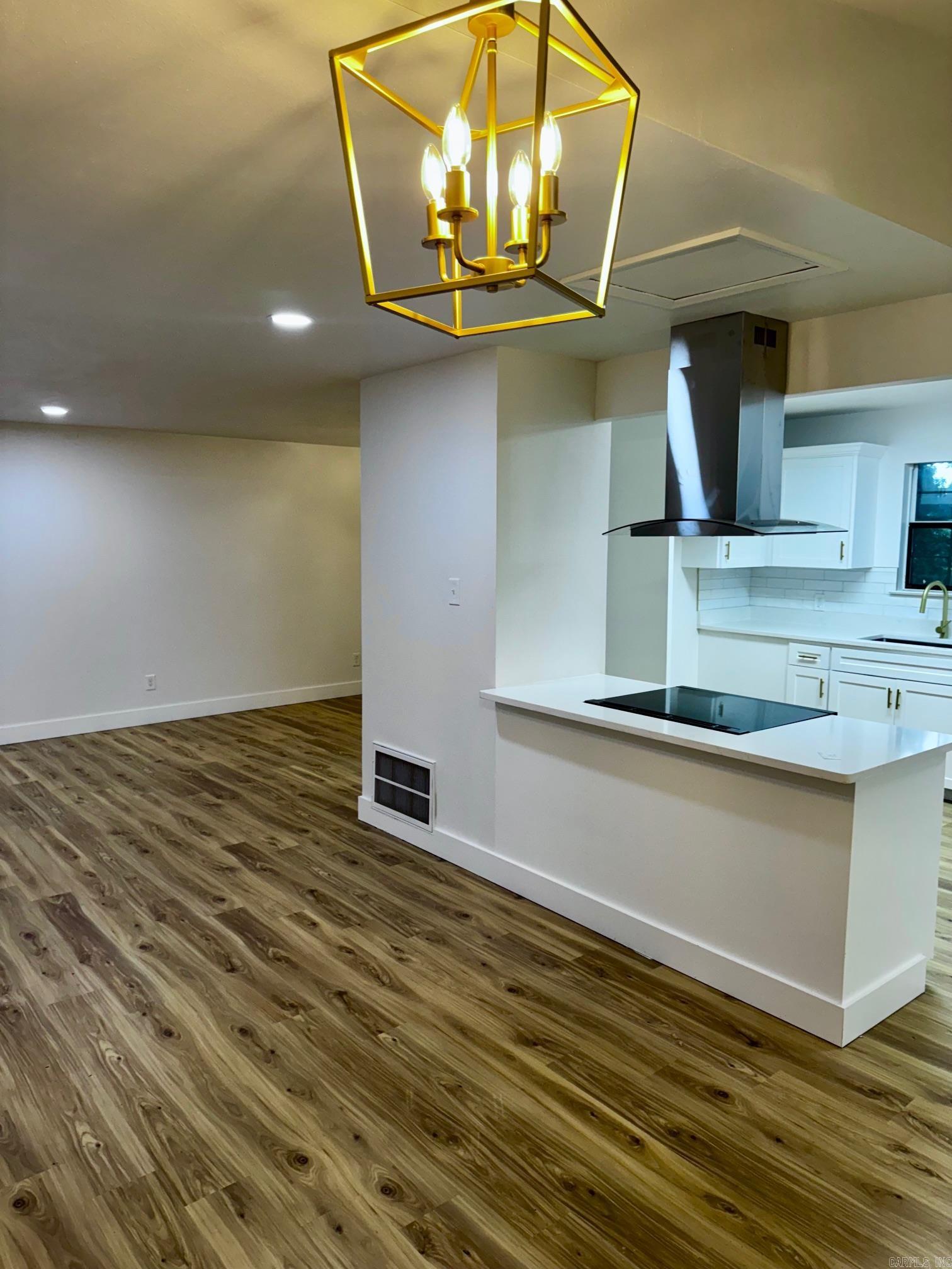 6317 rolling hills  North Little Rock, AR
