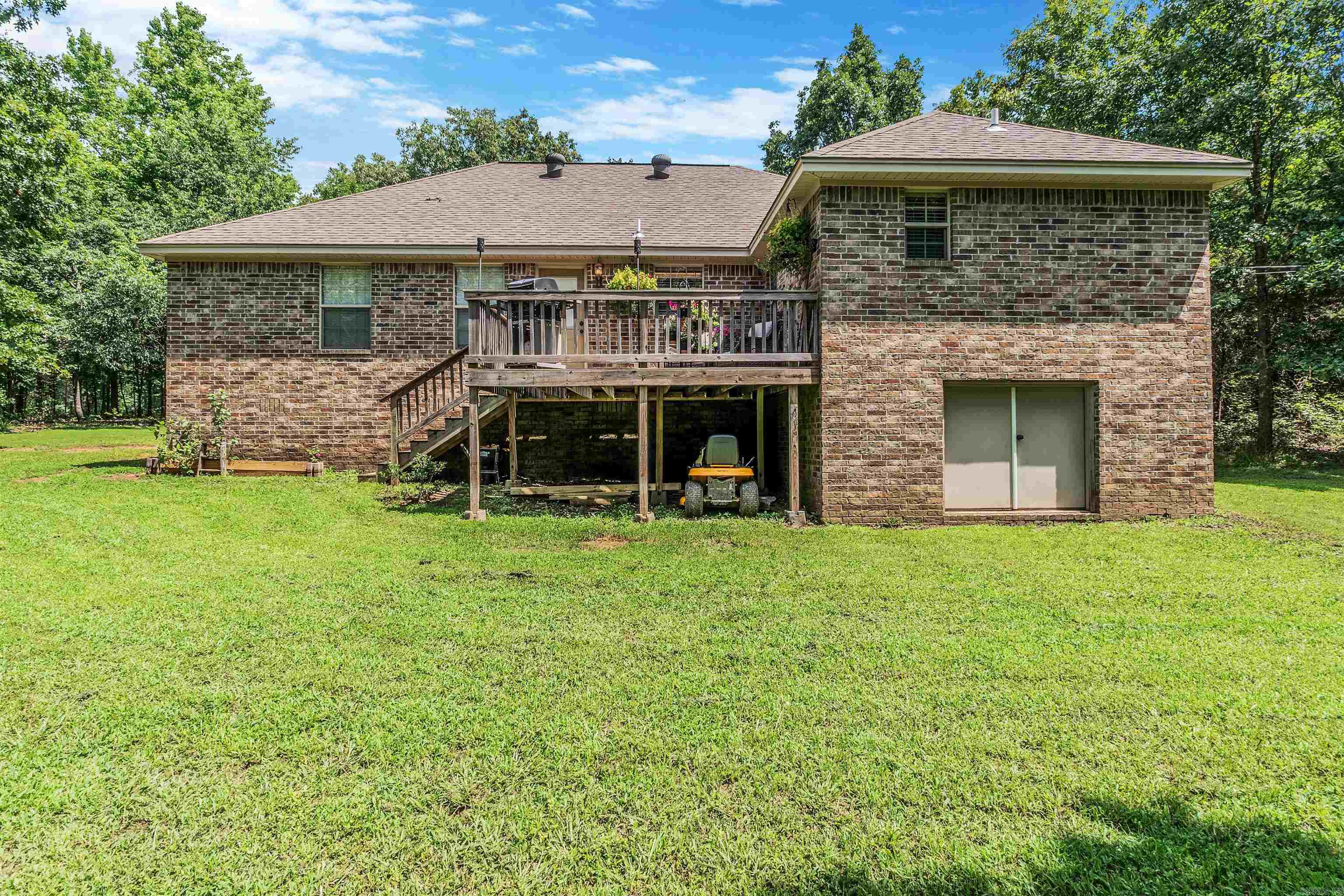 100 Deer Ridge Dr  Searcy, AR