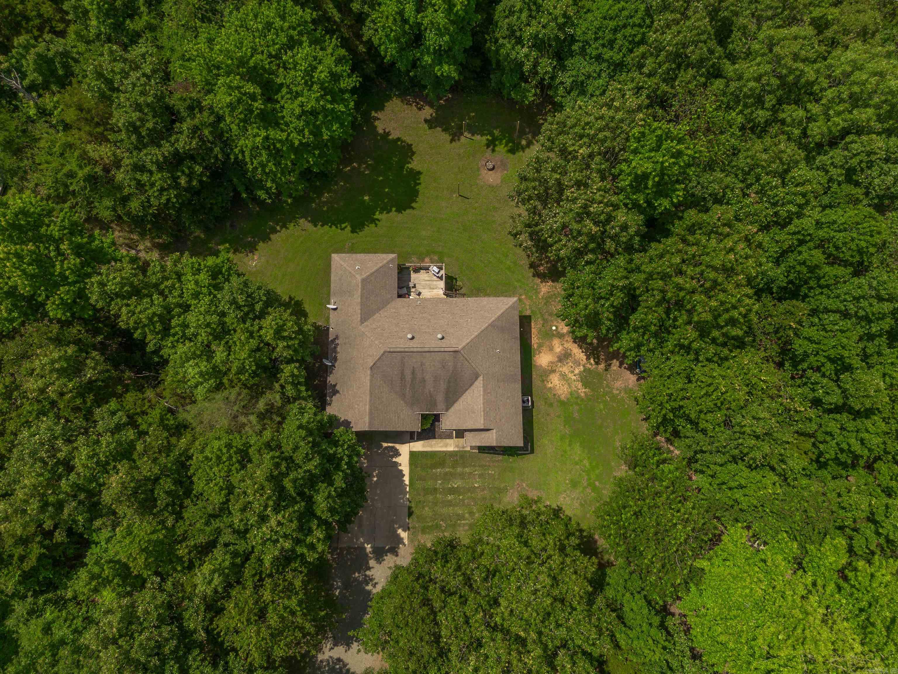 100 Deer Ridge Dr  Searcy, AR