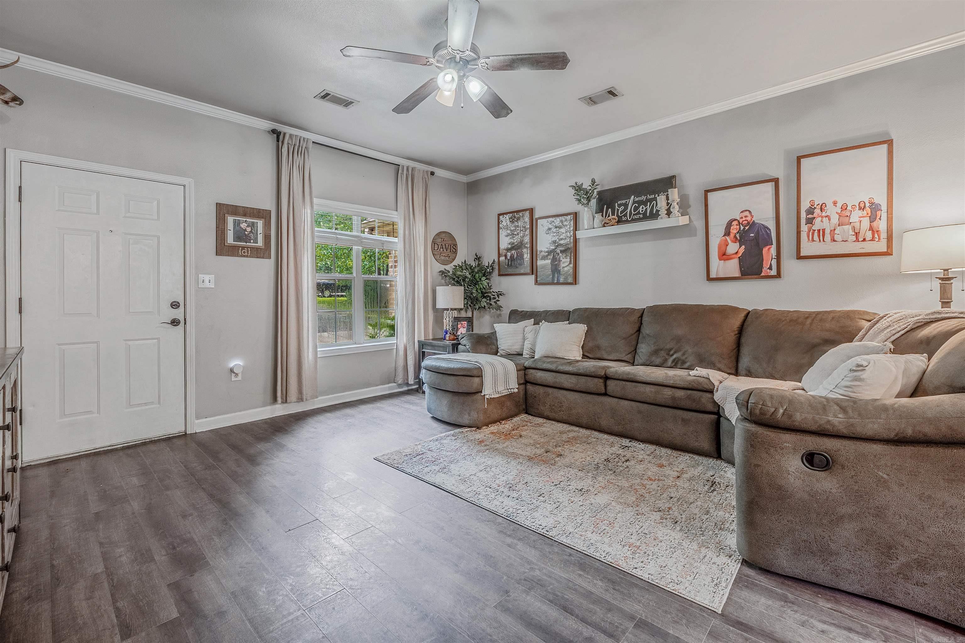 100 Deer Ridge Dr  Searcy, AR