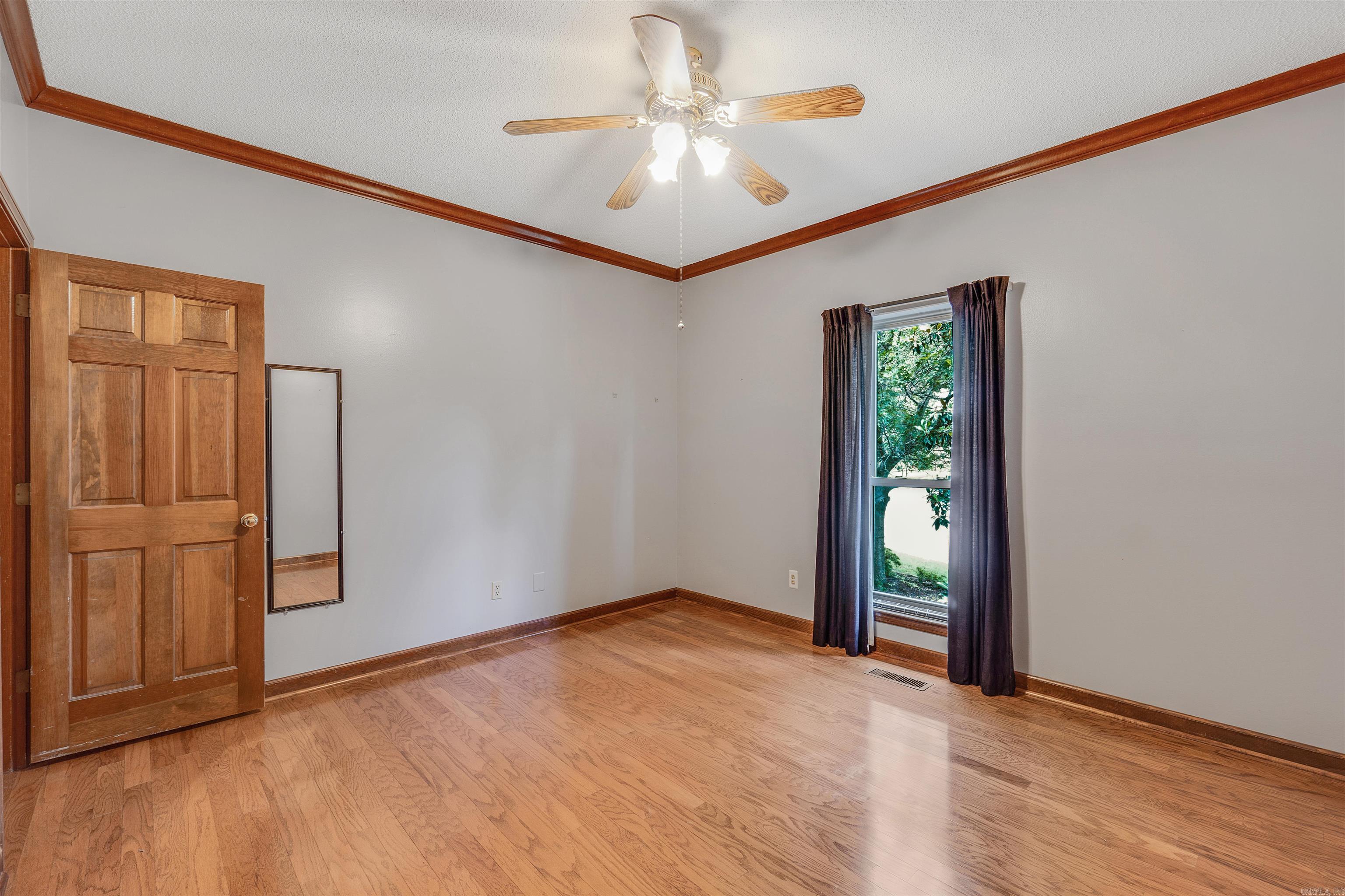 4202 Stoneview Court Little Rock, AR 72212