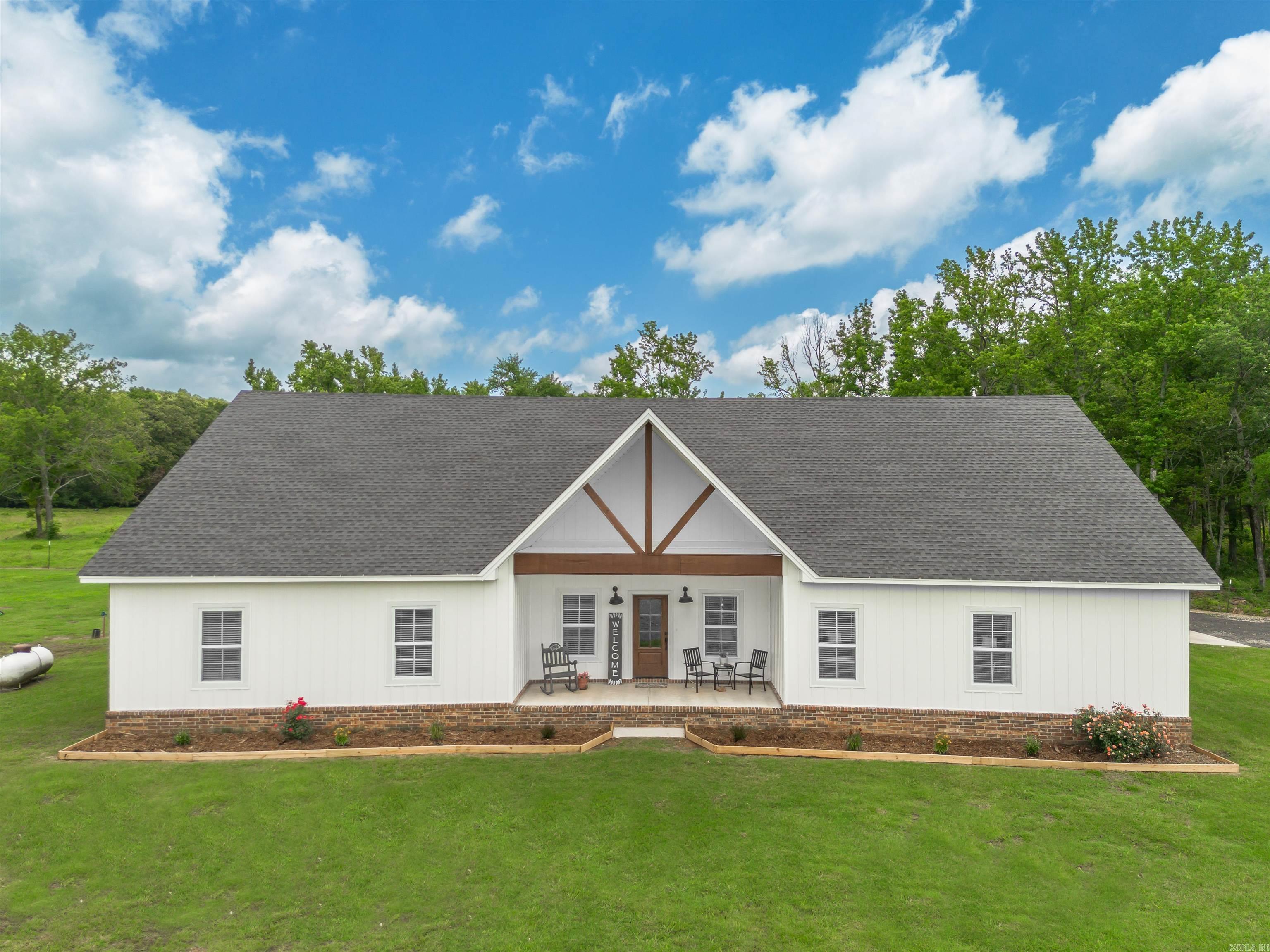 308 N Hwy 167 Bald Knob, AR 72010