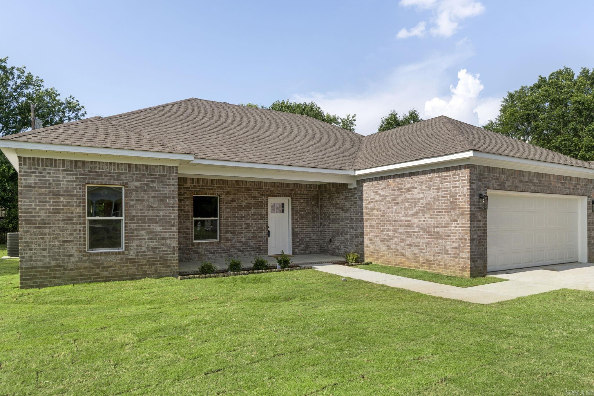 29 Oaken Trail