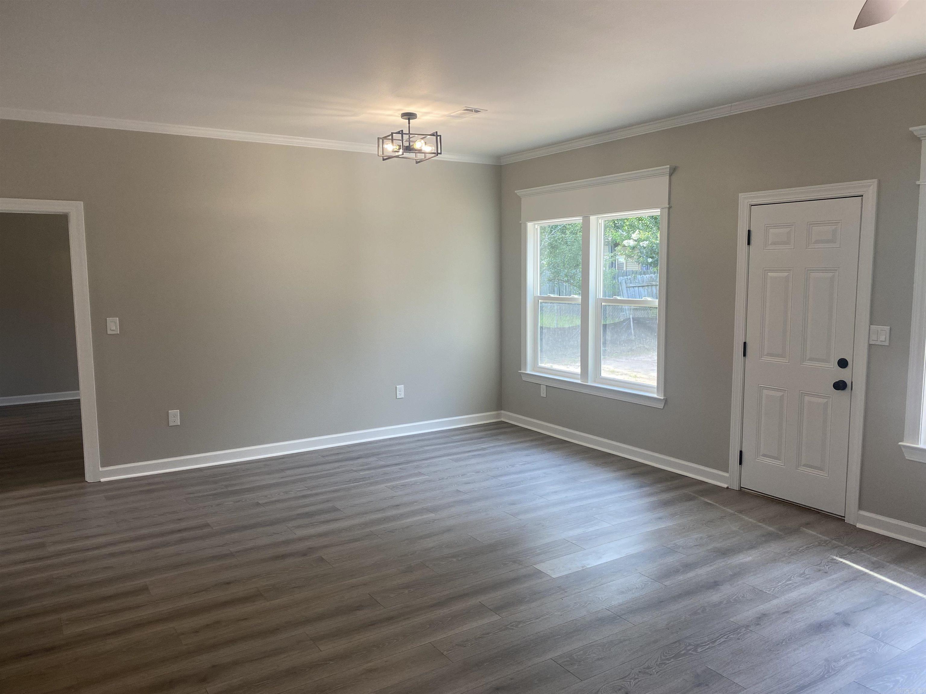 29 Oaken  Sherwood, AR