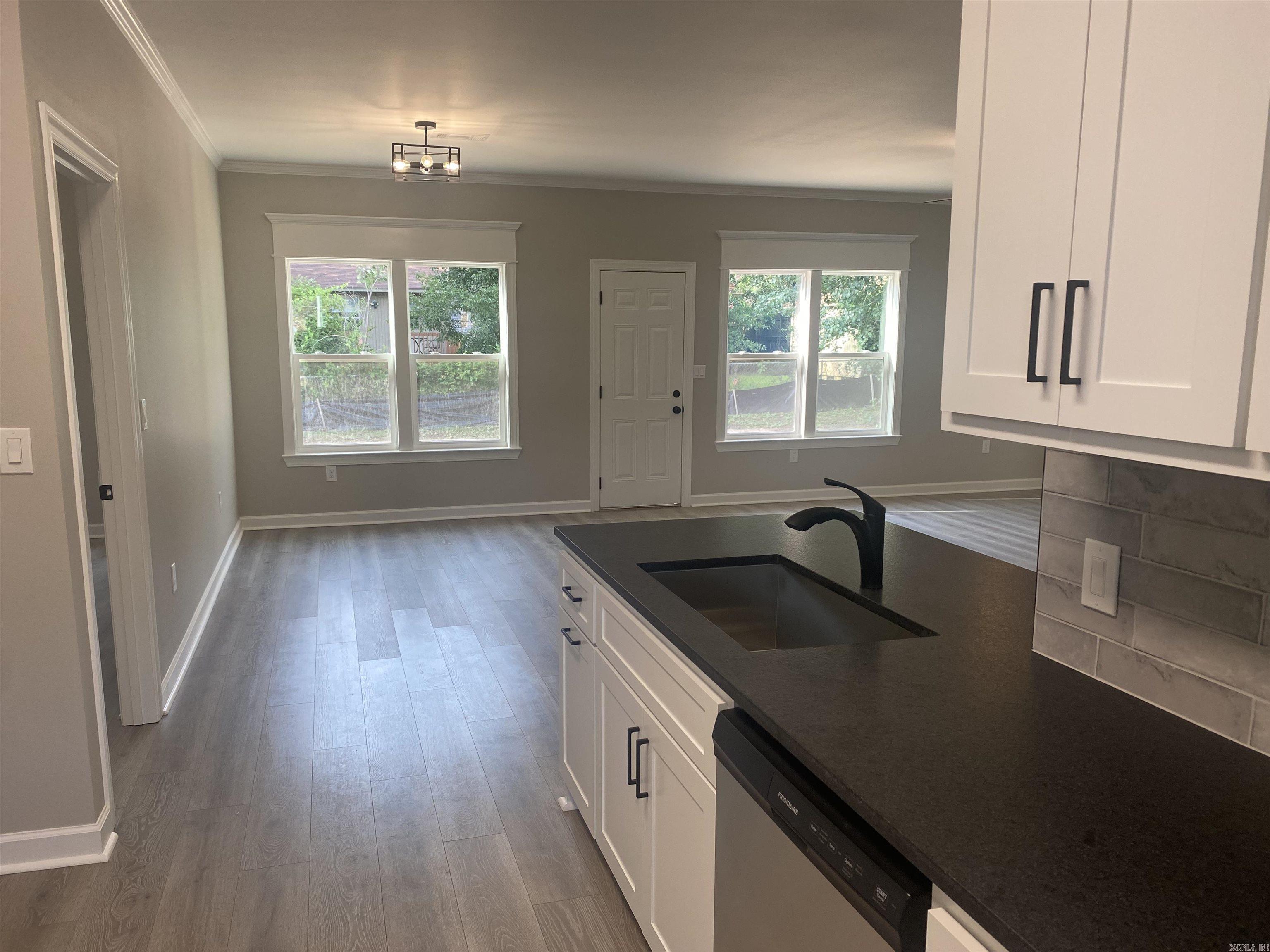 29 Oaken  Sherwood, AR