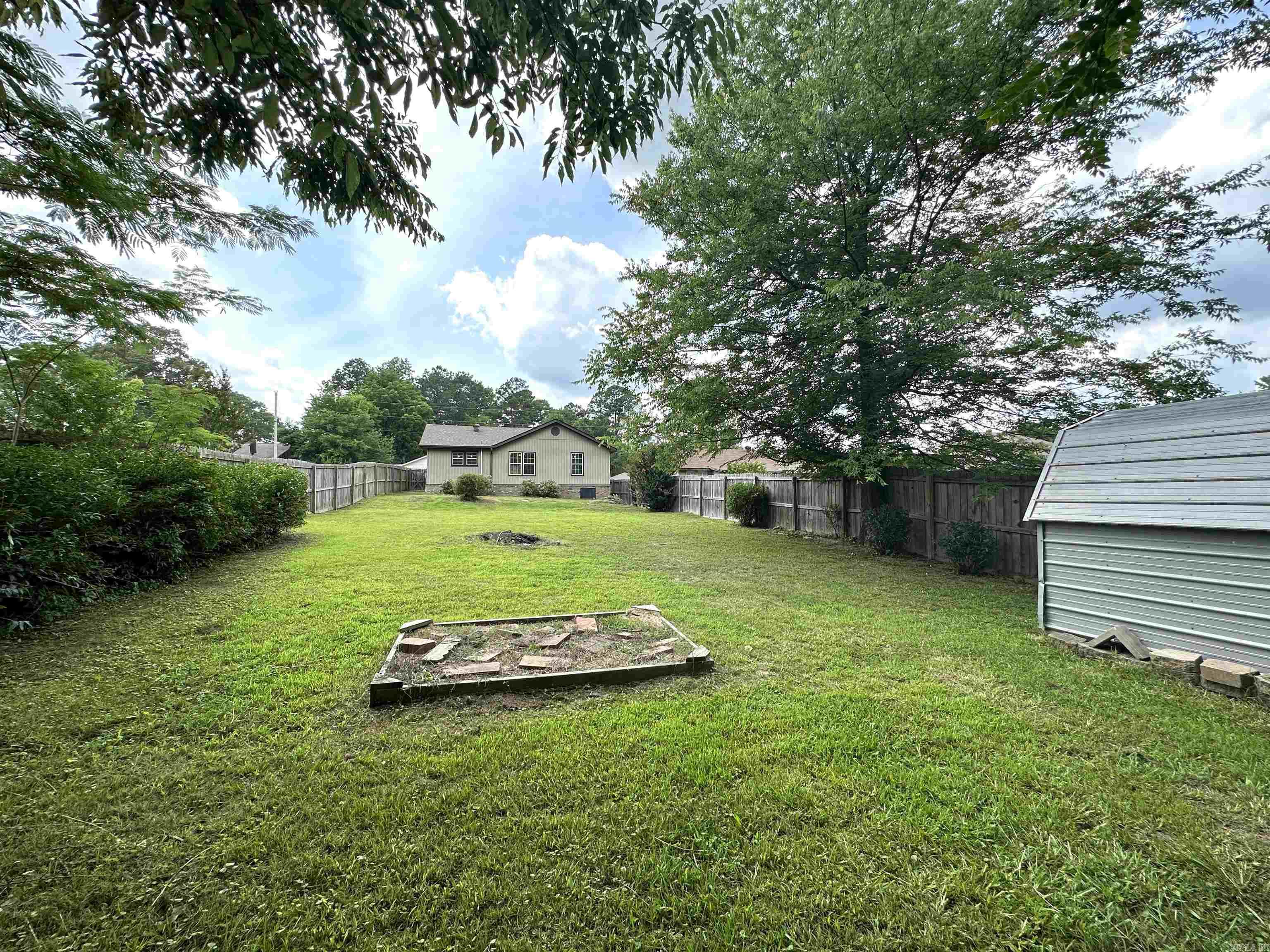 520 S Shady Ln  Benton, AR