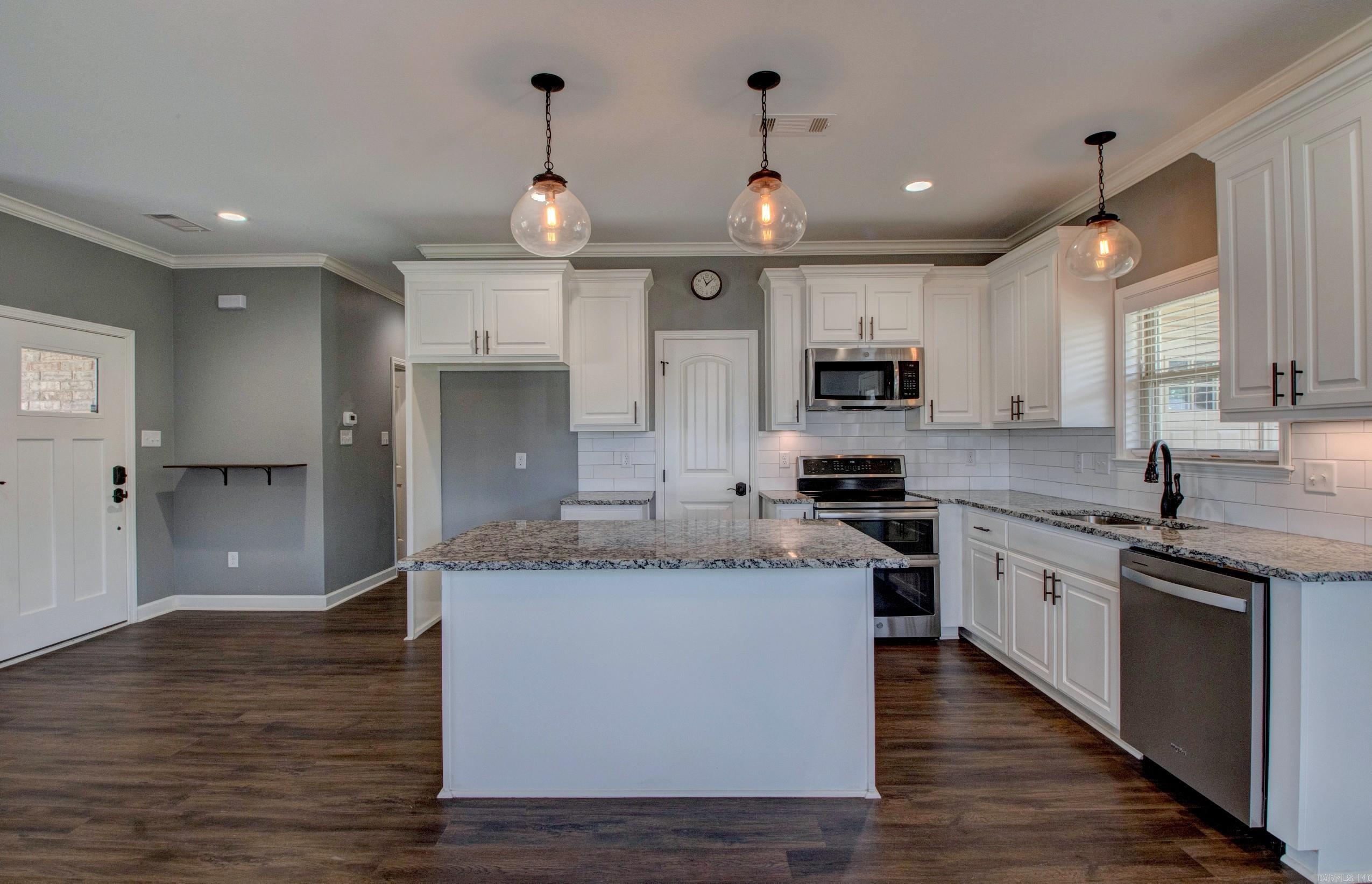 513 Sweet Gum Court  Cabot, AR