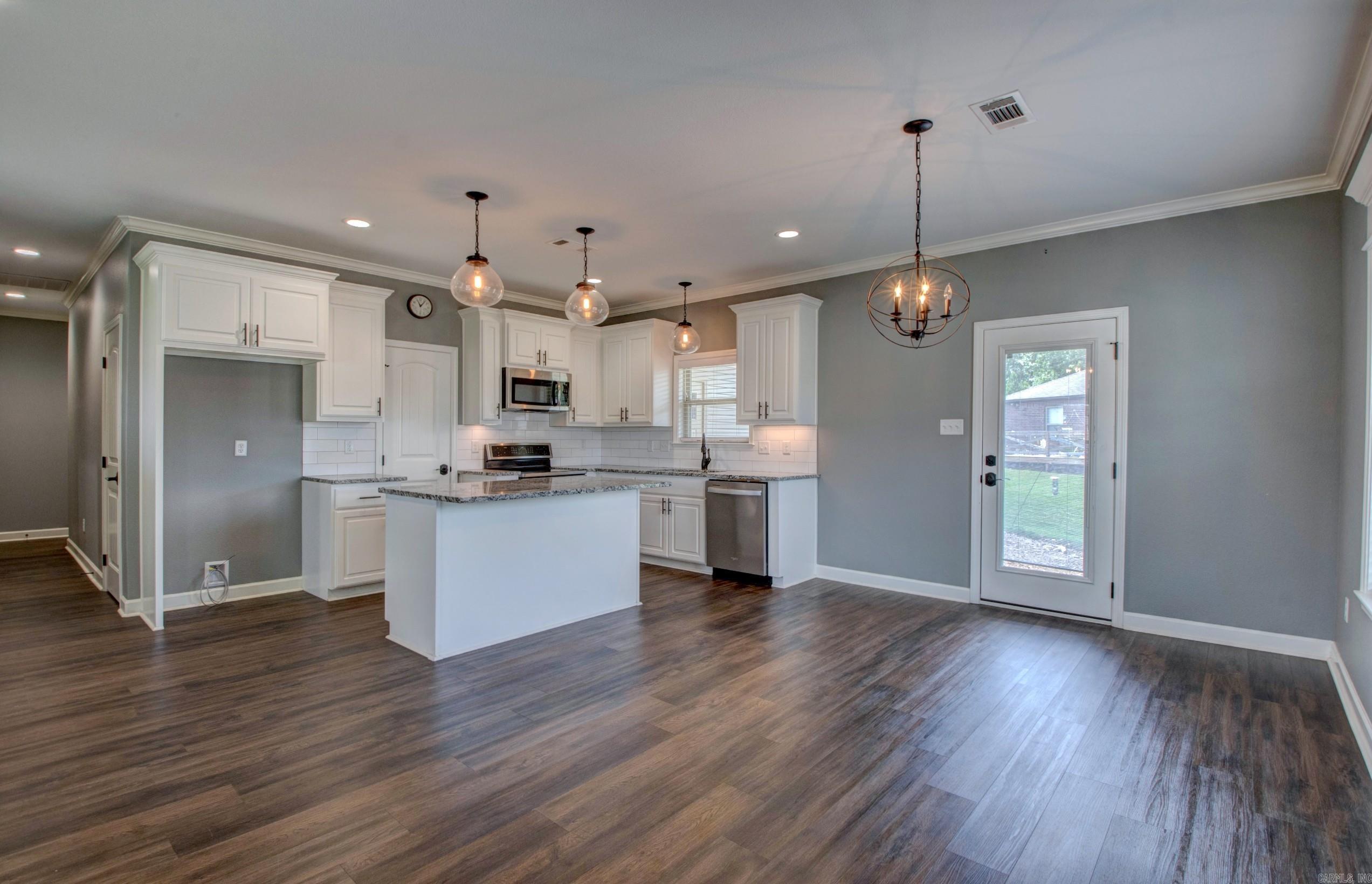 513 Sweet Gum Court  Cabot, AR