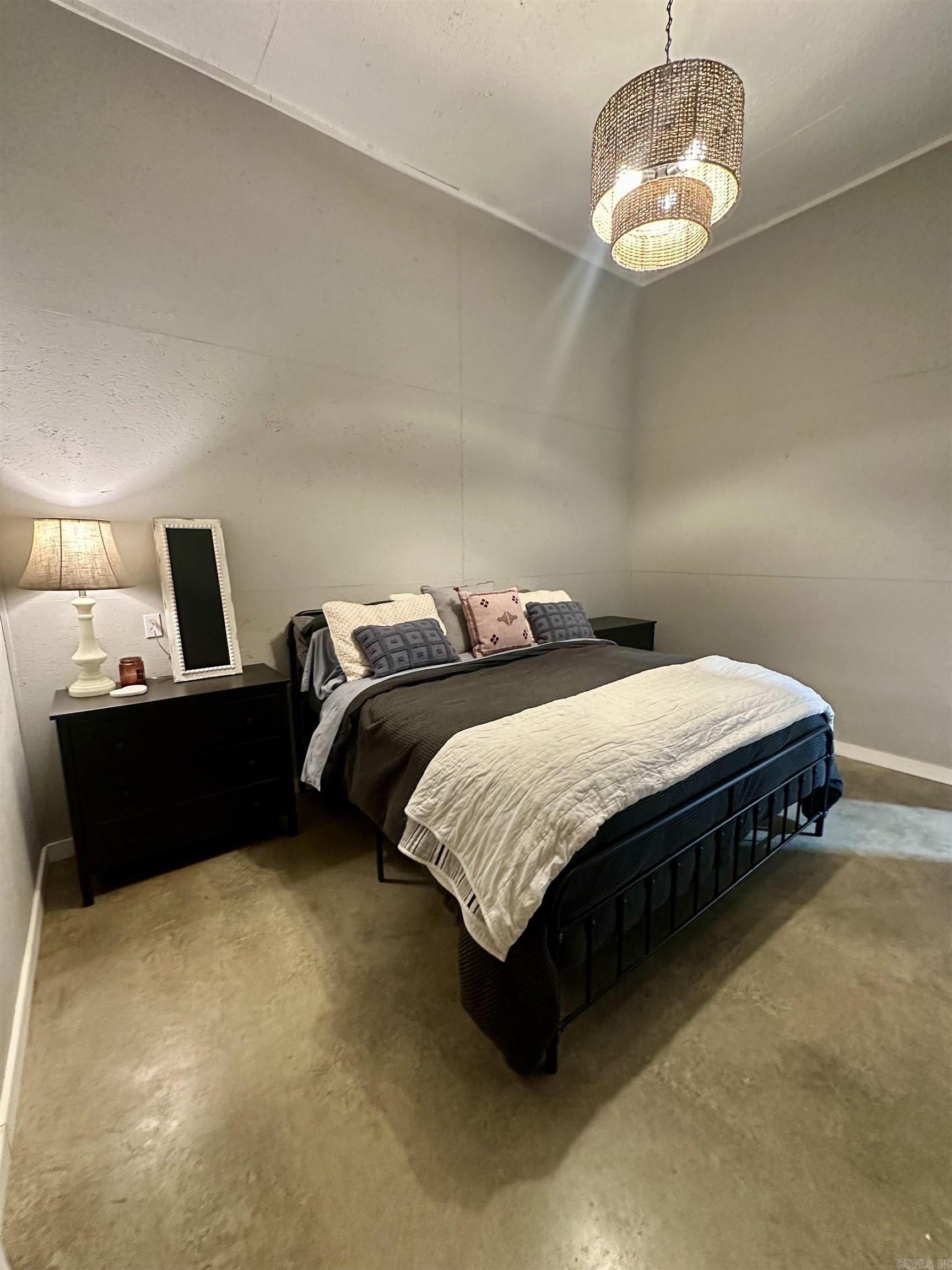 1442 Country Club  Arkadelphia, AR