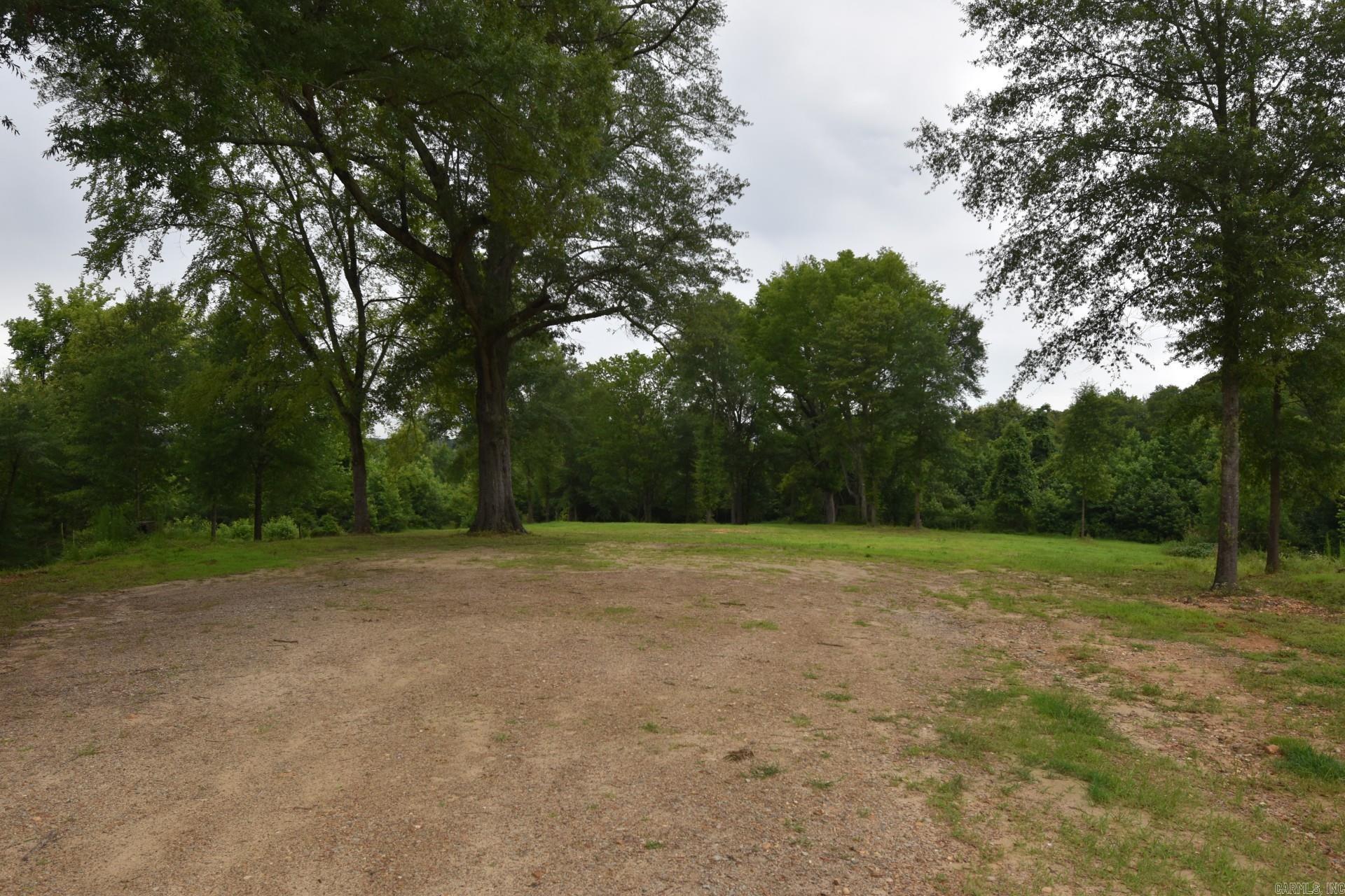 1442 Country Club  Arkadelphia, AR
