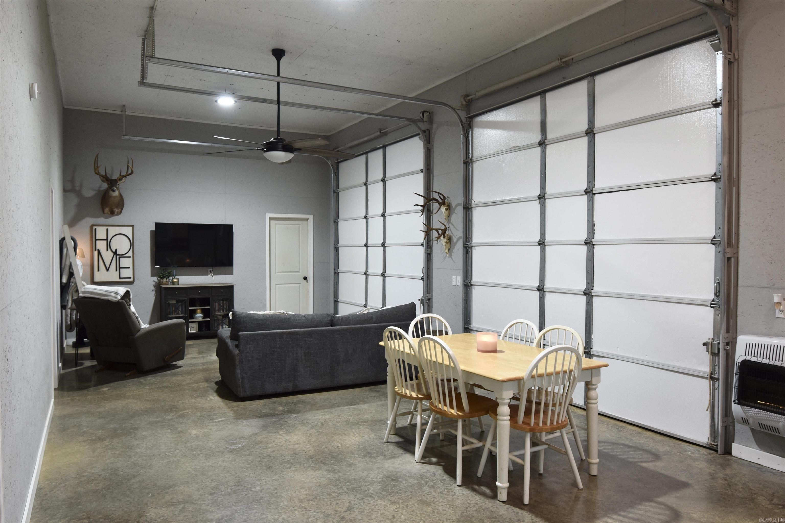 1442 Country Club  Arkadelphia, AR