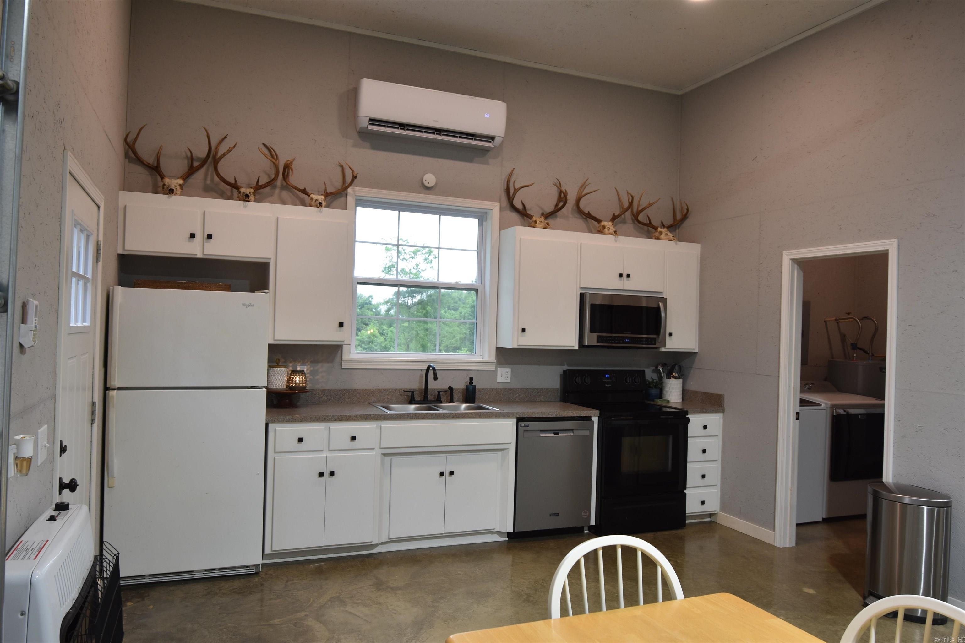 1442 Country Club  Arkadelphia, AR