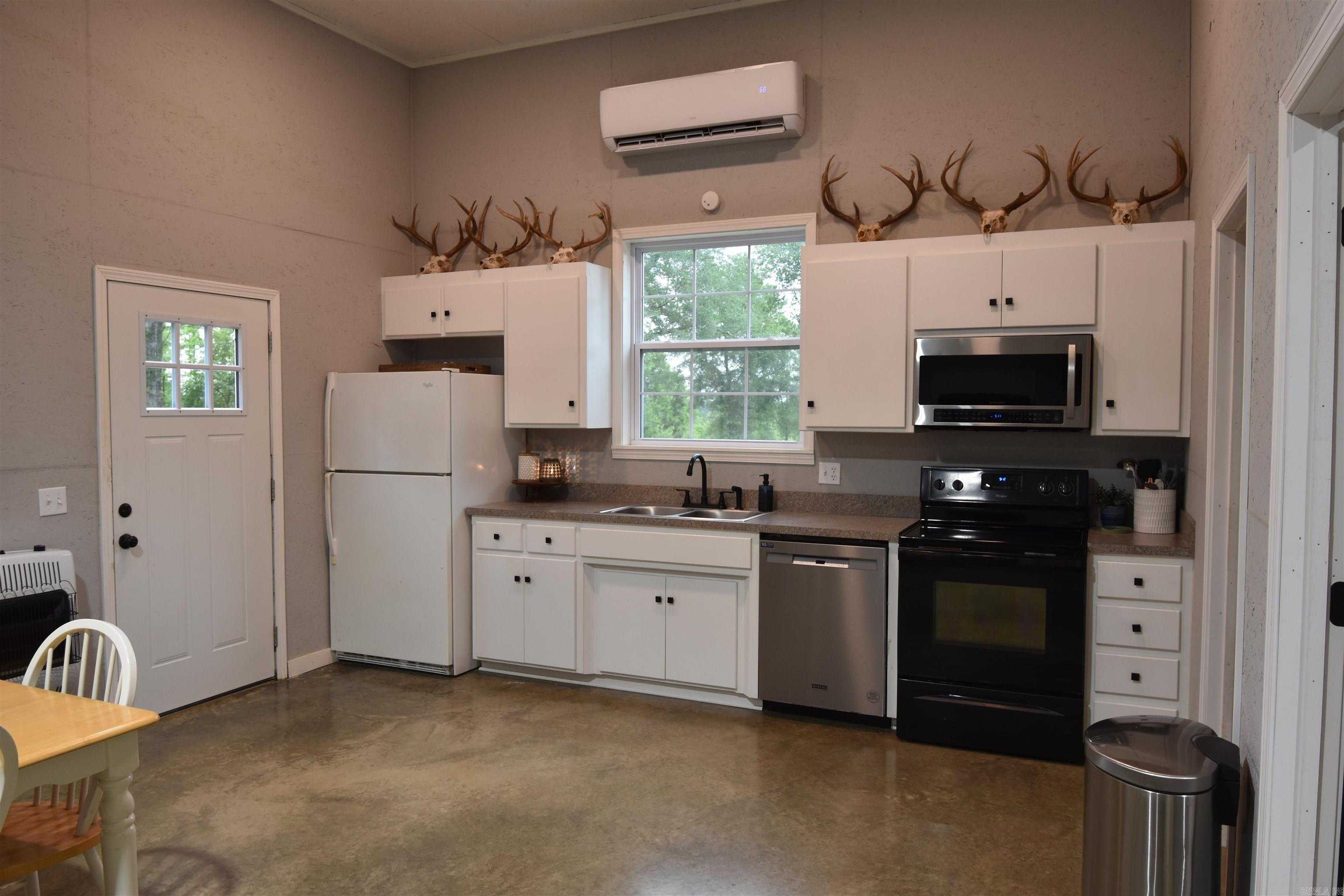 1442 Country Club Road Arkadelphia, AR 71923